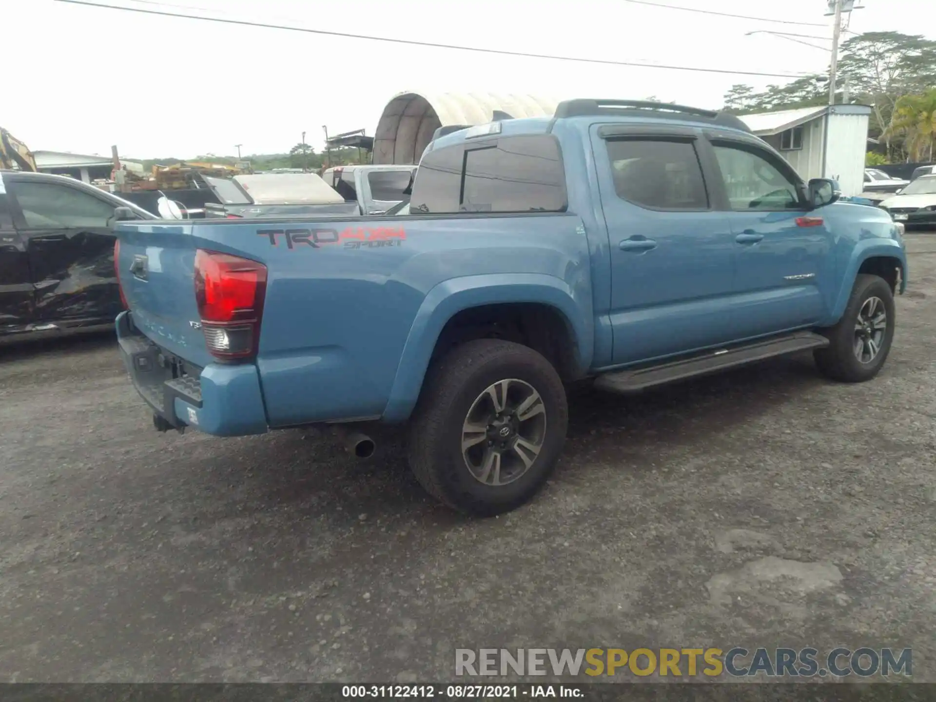 4 Photograph of a damaged car 3TMCZ5AN3KM221988 TOYOTA TACOMA 4WD 2019