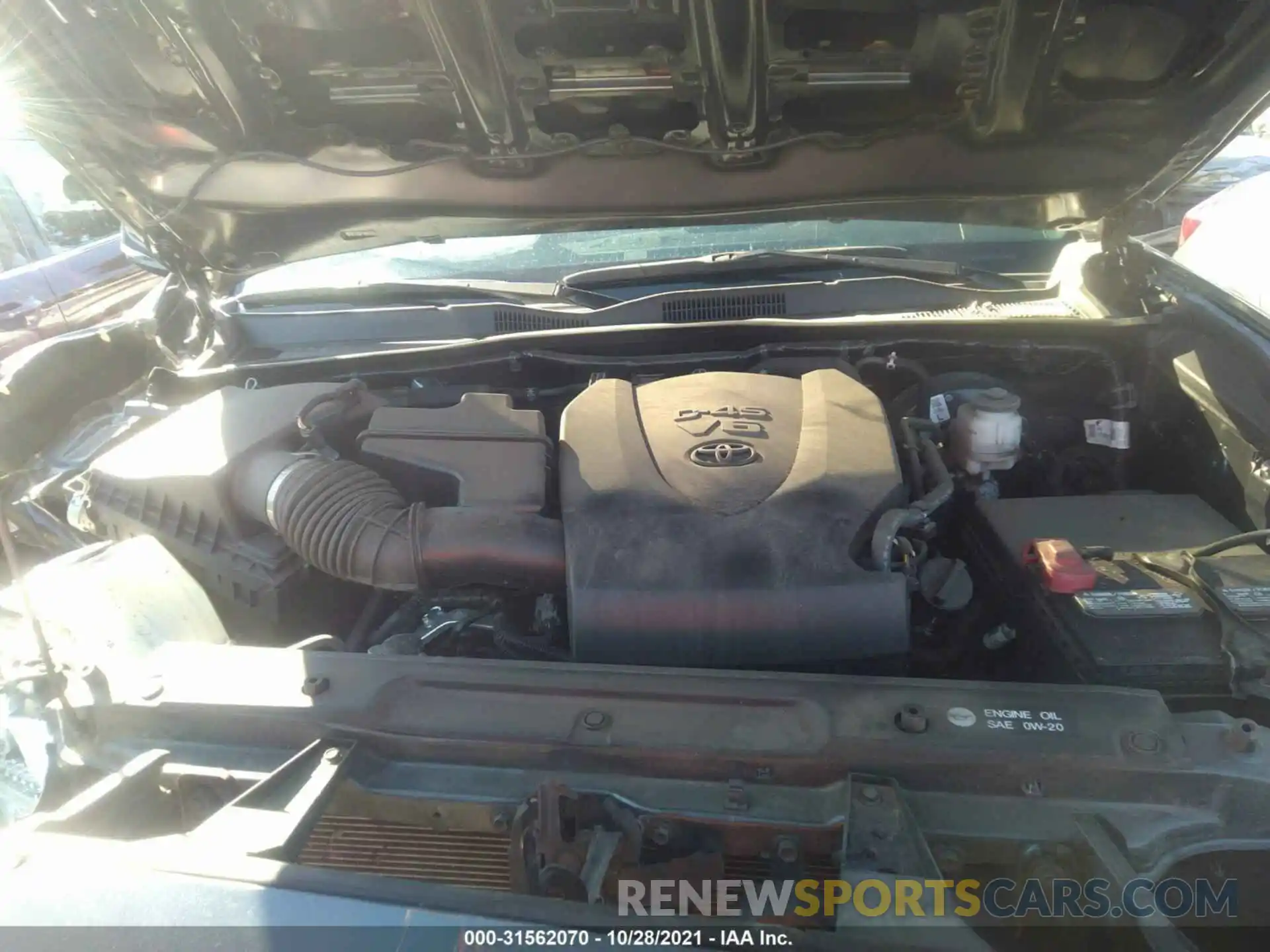 10 Photograph of a damaged car 3TMCZ5AN3KM236894 TOYOTA TACOMA 4WD 2019