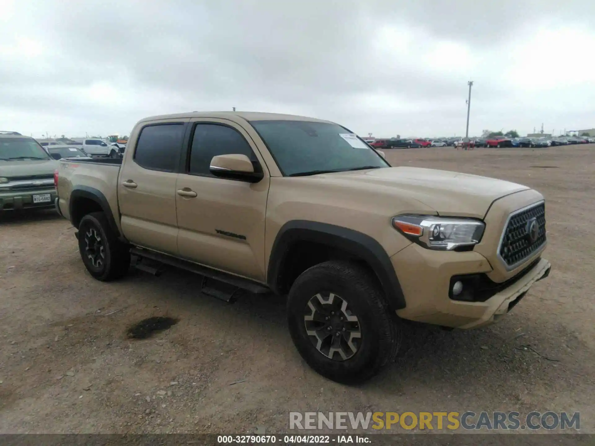 1 Photograph of a damaged car 3TMCZ5AN3KM238905 TOYOTA TACOMA 4WD 2019