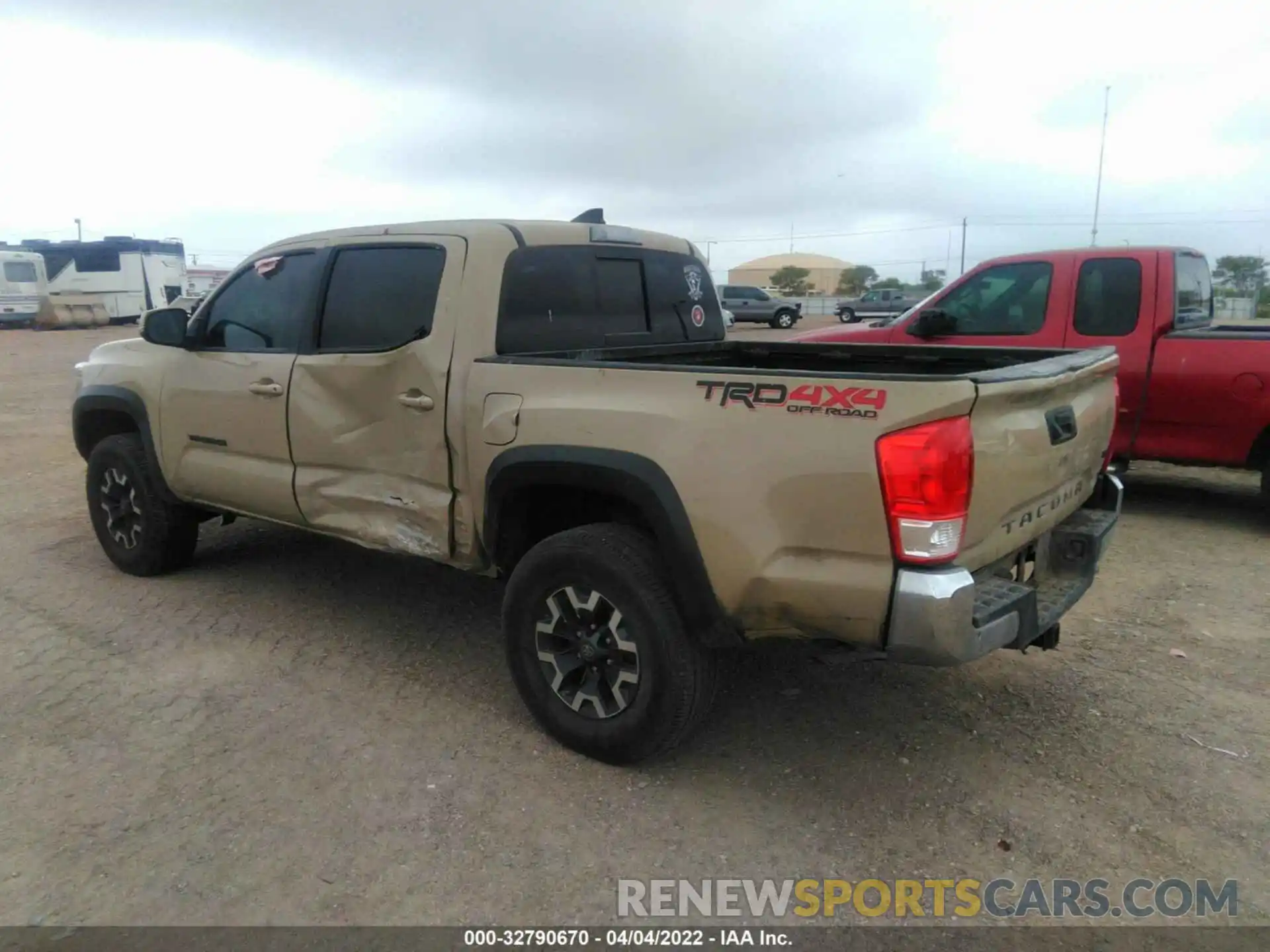 6 Photograph of a damaged car 3TMCZ5AN3KM238905 TOYOTA TACOMA 4WD 2019