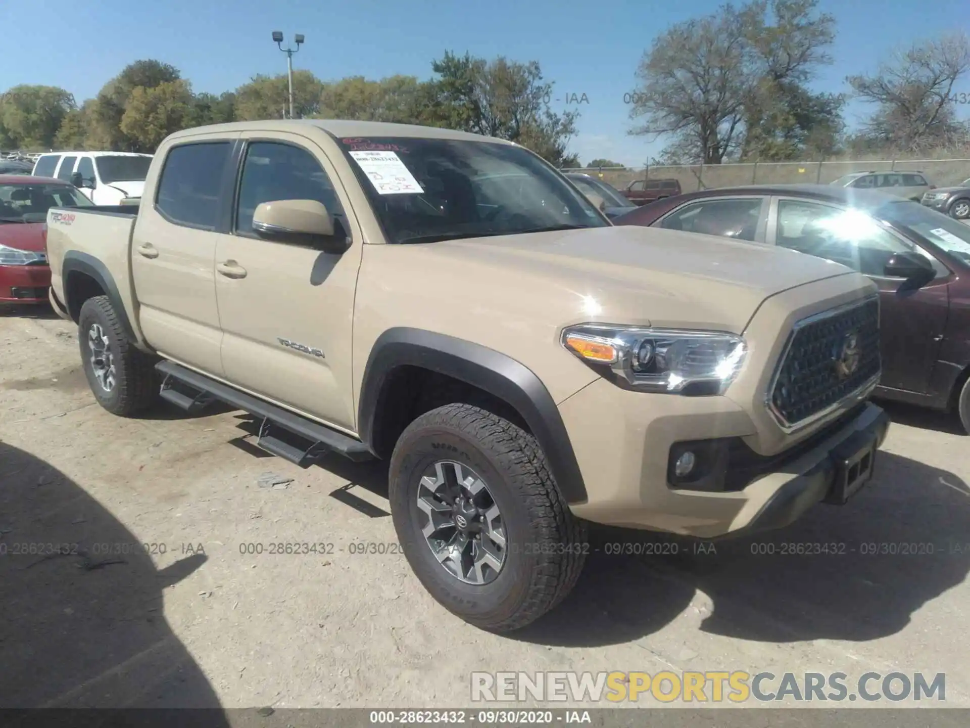 1 Photograph of a damaged car 3TMCZ5AN3KM241027 TOYOTA TACOMA 4WD 2019