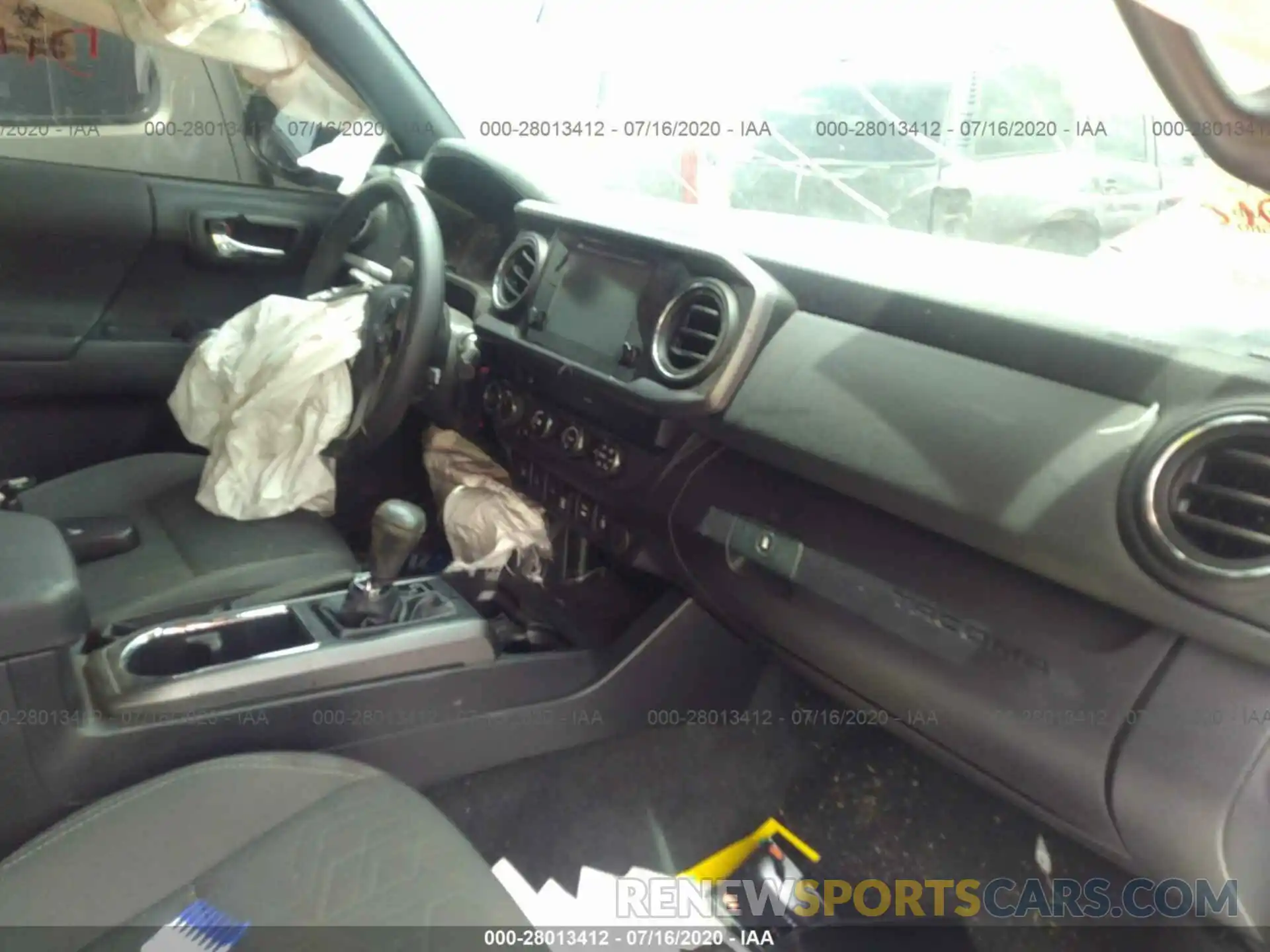 6 Photograph of a damaged car 3TMCZ5AN3KM242064 TOYOTA TACOMA 4WD 2019