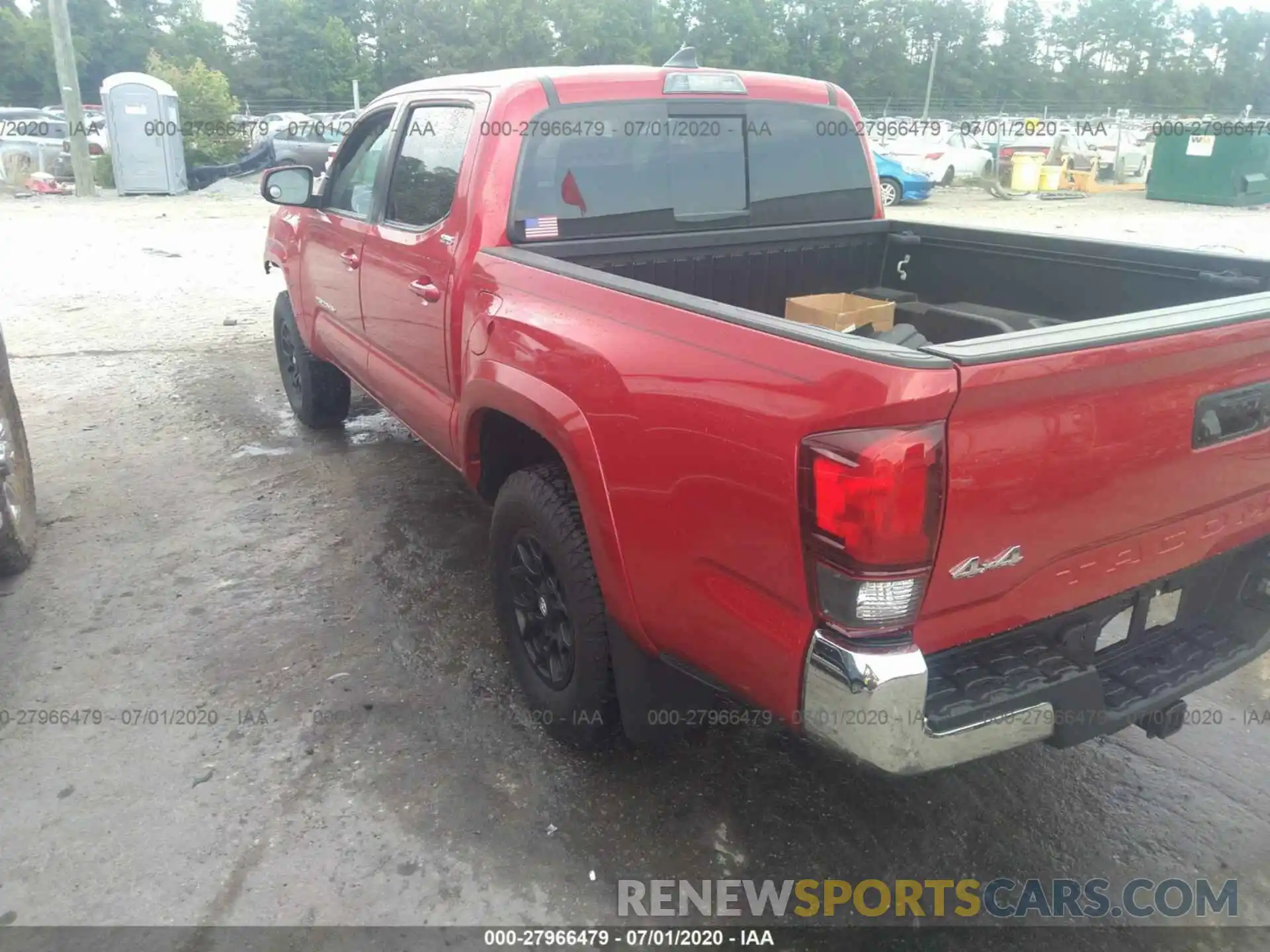 3 Photograph of a damaged car 3TMCZ5AN3KM243053 TOYOTA TACOMA 4WD 2019