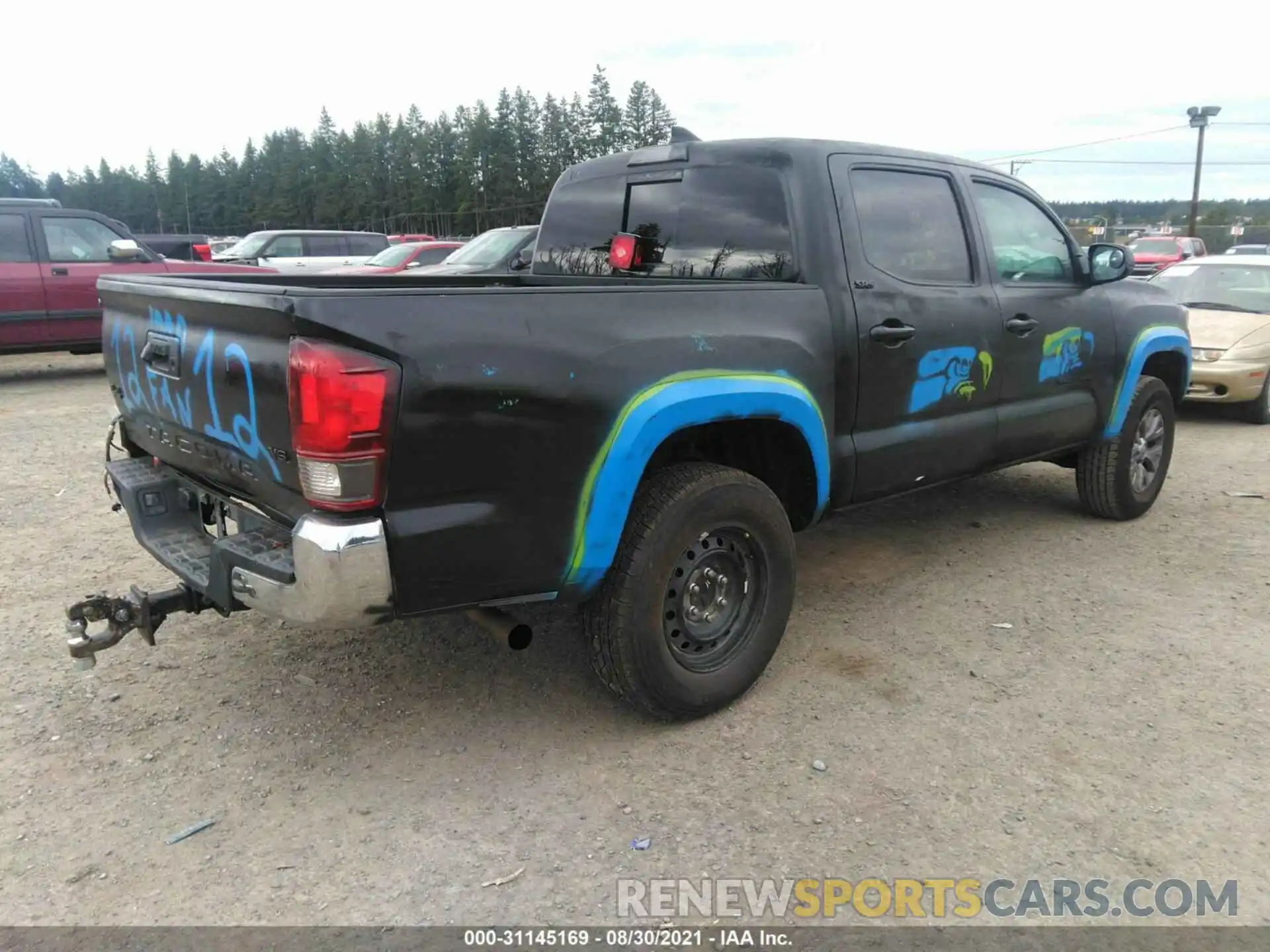 4 Photograph of a damaged car 3TMCZ5AN3KM250262 TOYOTA TACOMA 4WD 2019