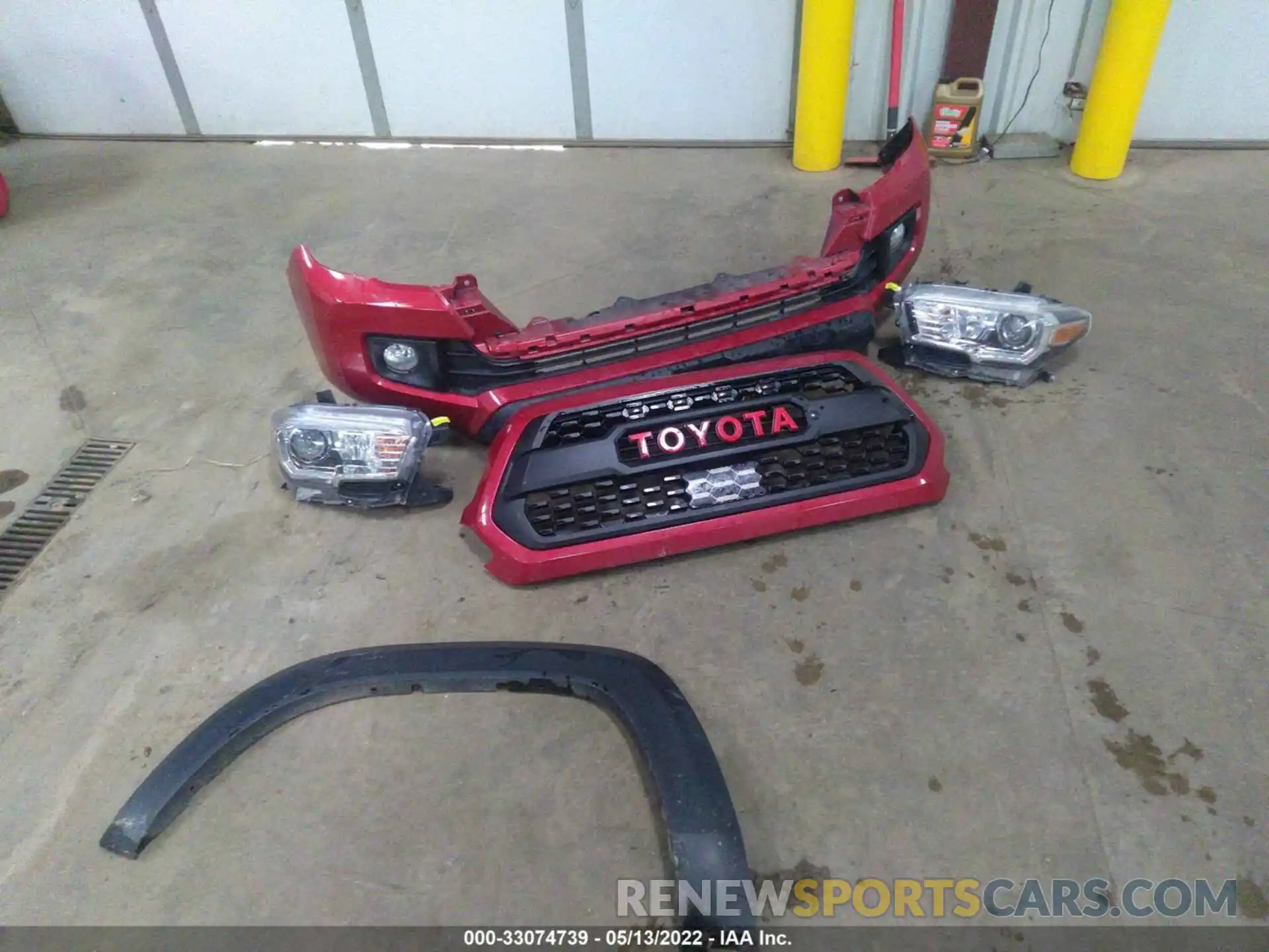 12 Photograph of a damaged car 3TMCZ5AN3KM250374 TOYOTA TACOMA 4WD 2019