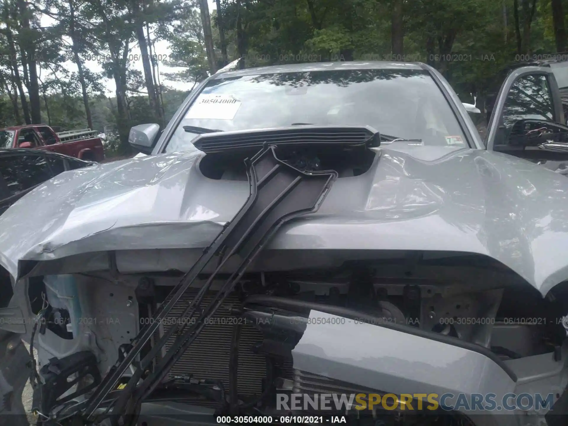 10 Photograph of a damaged car 3TMCZ5AN3KM262959 TOYOTA TACOMA 4WD 2019