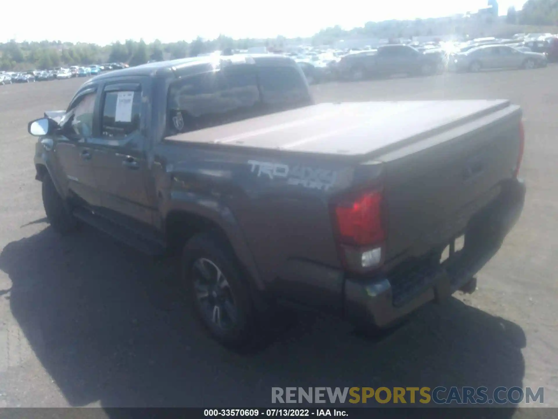 3 Photograph of a damaged car 3TMCZ5AN3KM270818 TOYOTA TACOMA 4WD 2019