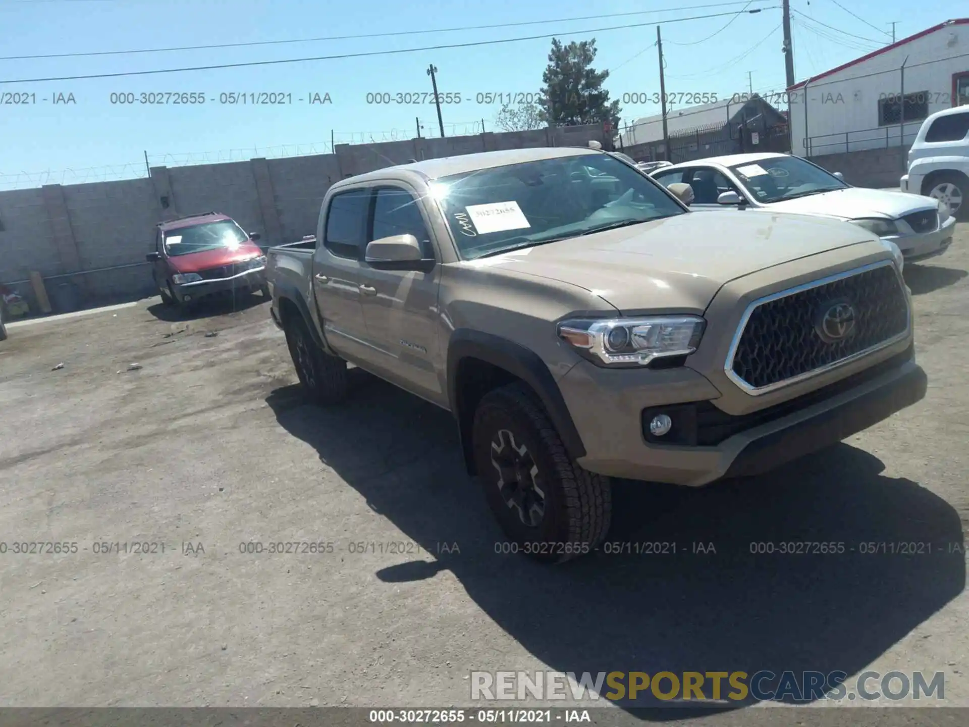 1 Photograph of a damaged car 3TMCZ5AN3KM274500 TOYOTA TACOMA 4WD 2019