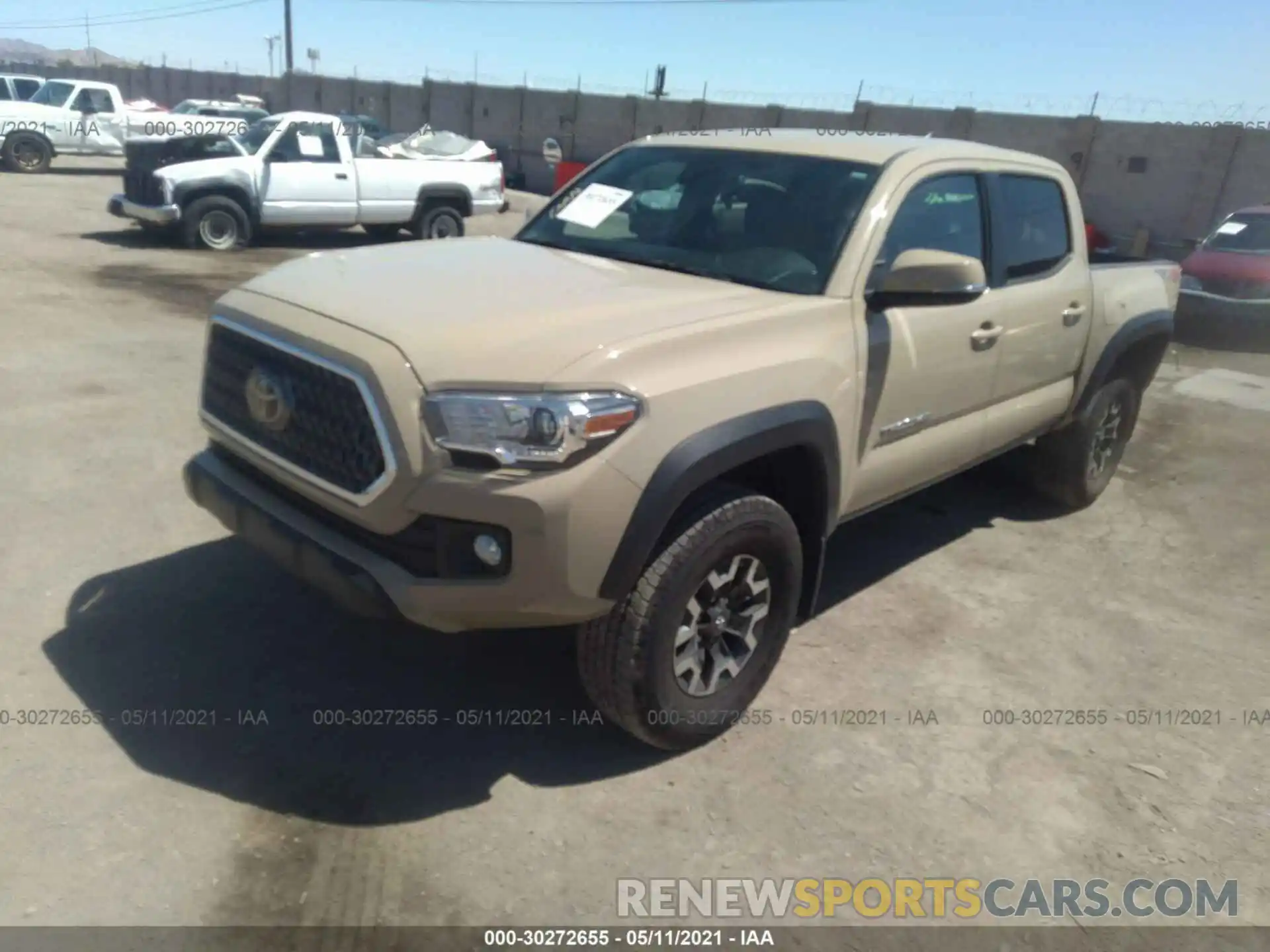 2 Фотография поврежденного автомобиля 3TMCZ5AN3KM274500 TOYOTA TACOMA 4WD 2019