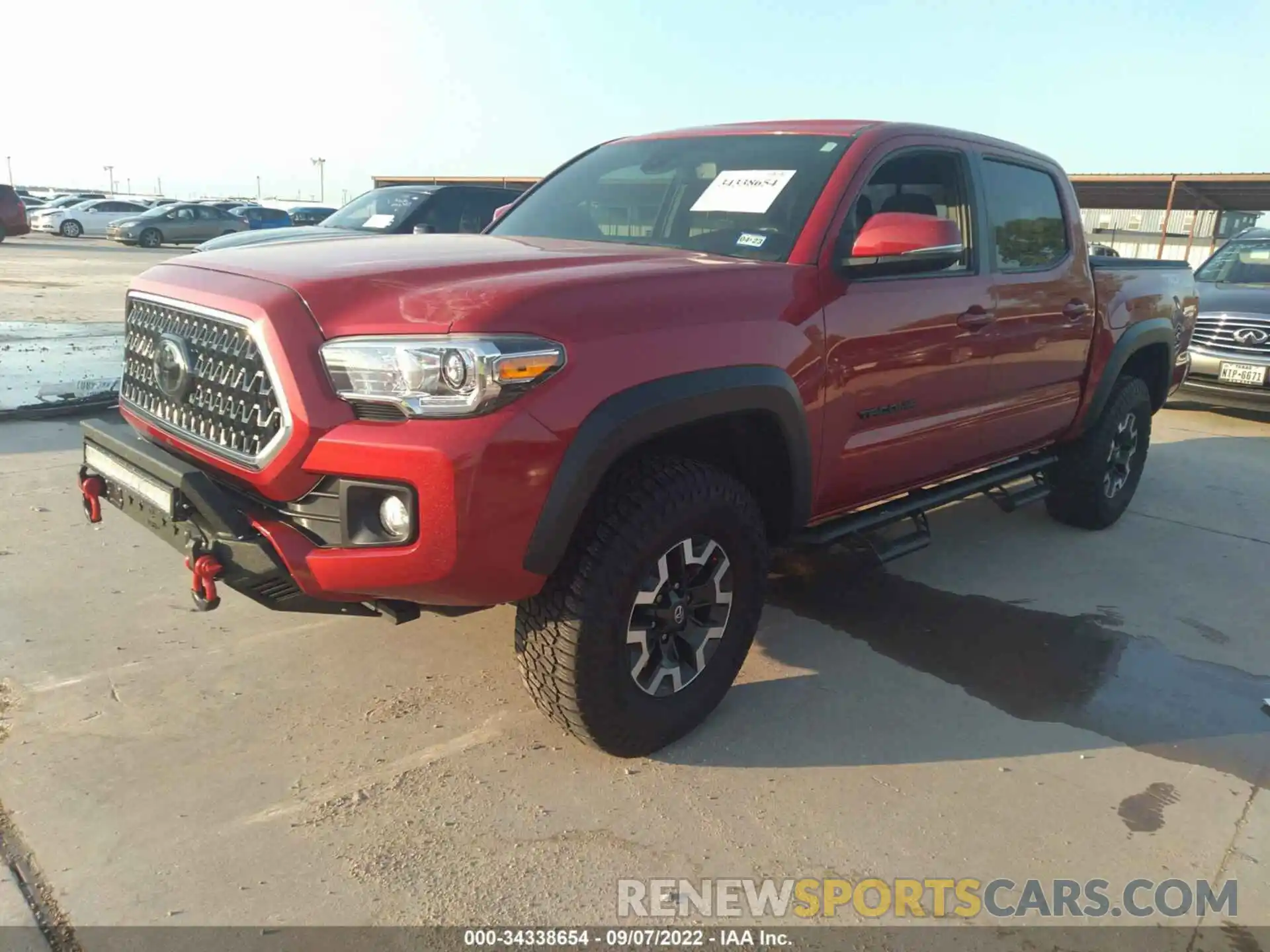 2 Photograph of a damaged car 3TMCZ5AN3KM280037 TOYOTA TACOMA 4WD 2019