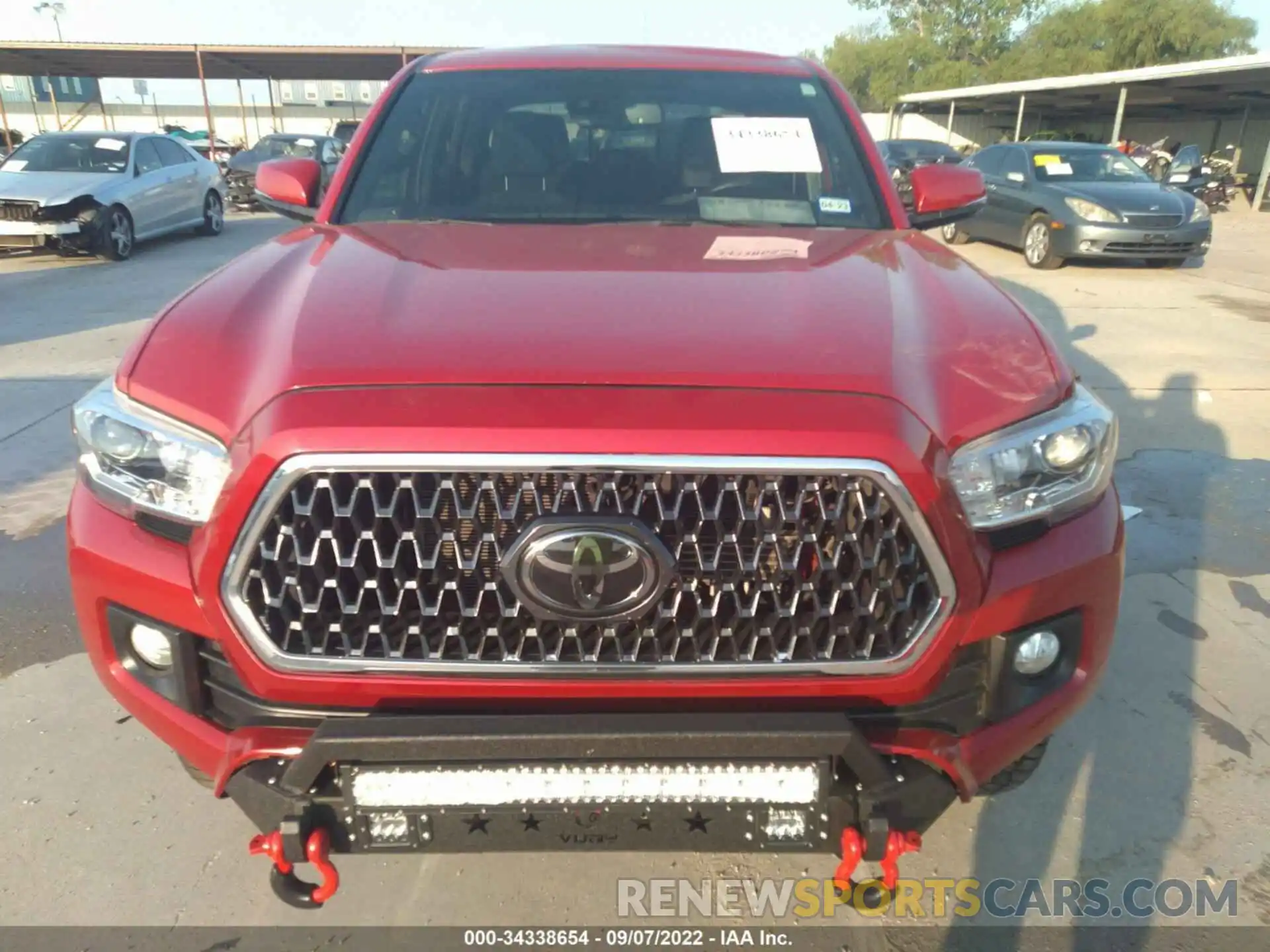 6 Photograph of a damaged car 3TMCZ5AN3KM280037 TOYOTA TACOMA 4WD 2019