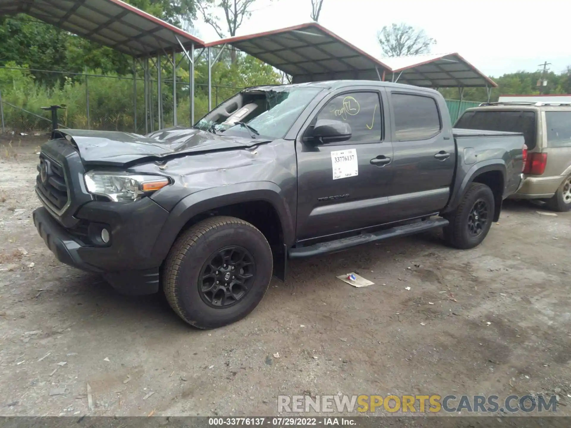 2 Photograph of a damaged car 3TMCZ5AN4KM190282 TOYOTA TACOMA 4WD 2019