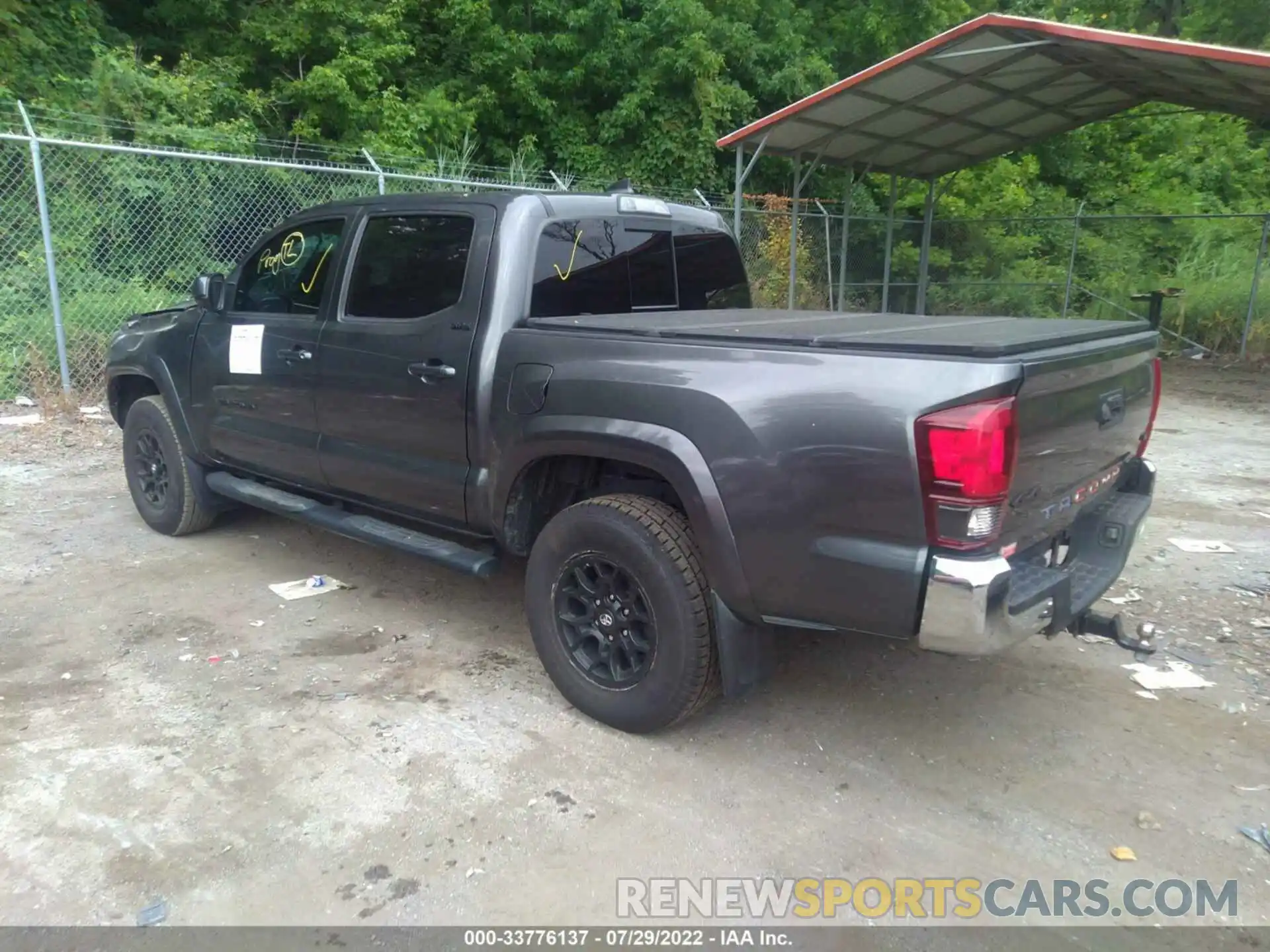 3 Photograph of a damaged car 3TMCZ5AN4KM190282 TOYOTA TACOMA 4WD 2019