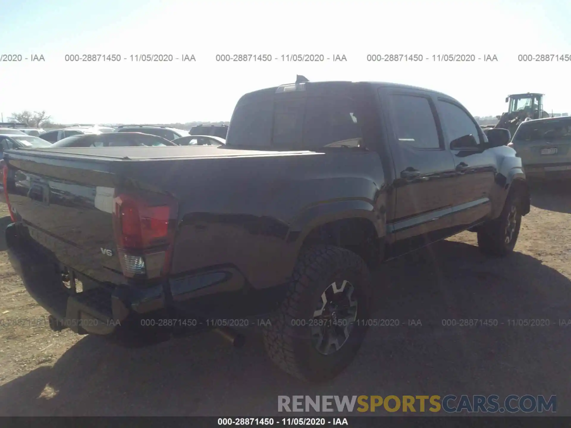 4 Photograph of a damaged car 3TMCZ5AN4KM197362 TOYOTA TACOMA 4WD 2019