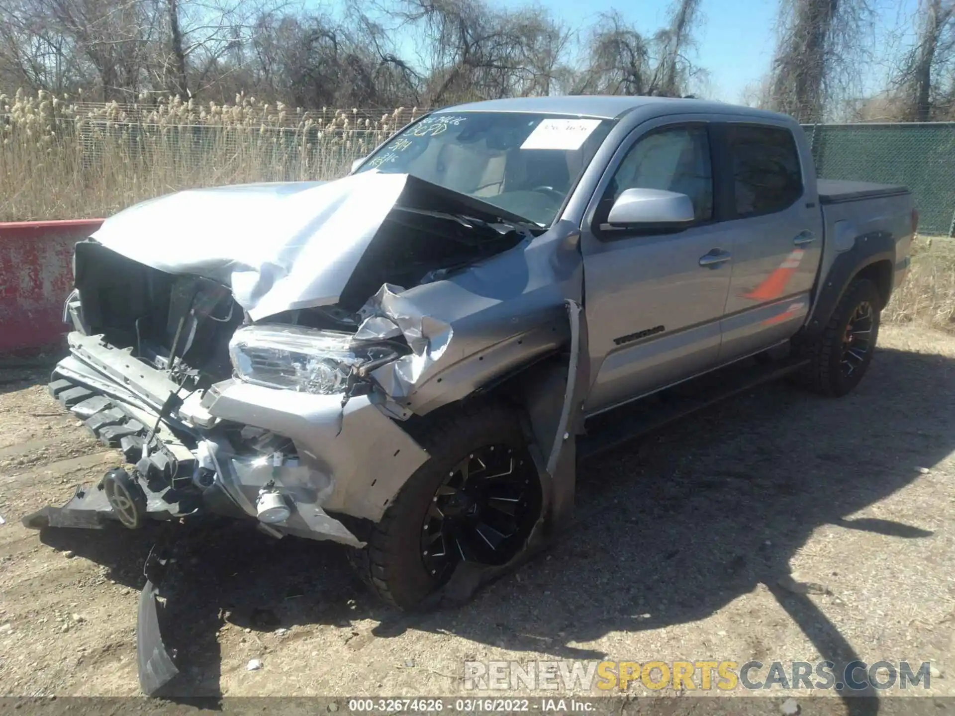 2 Photograph of a damaged car 3TMCZ5AN4KM211325 TOYOTA TACOMA 4WD 2019