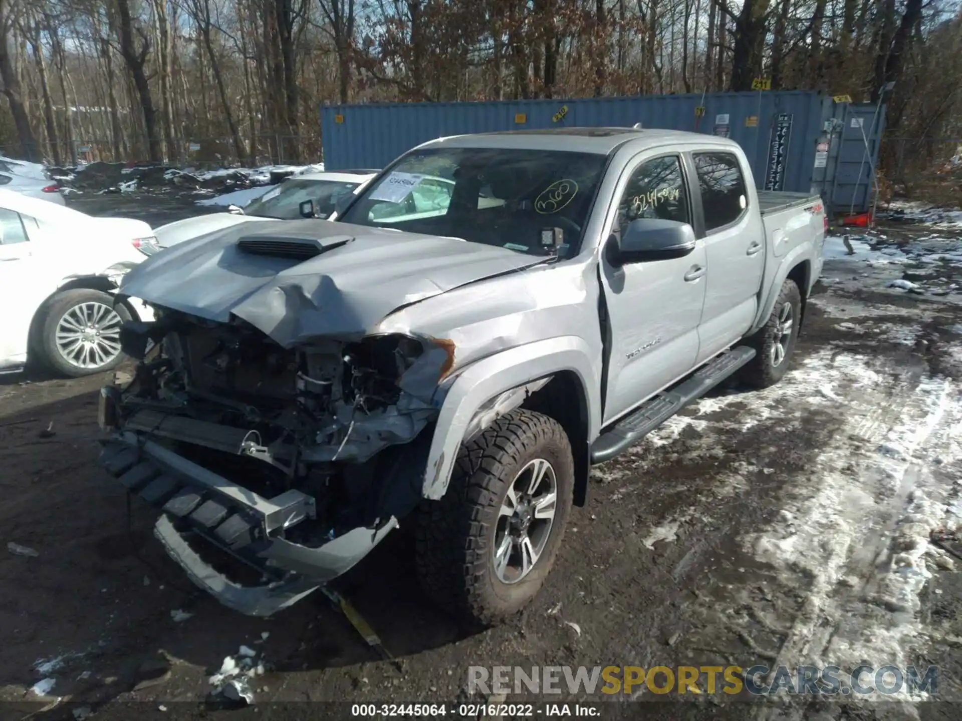 2 Photograph of a damaged car 3TMCZ5AN4KM212958 TOYOTA TACOMA 4WD 2019