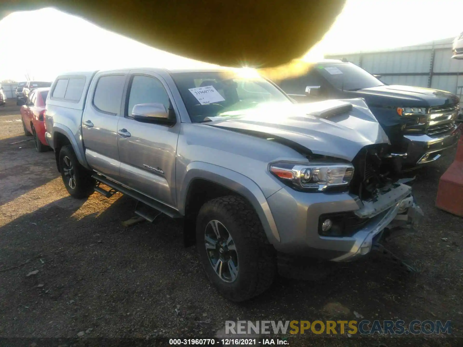 1 Photograph of a damaged car 3TMCZ5AN4KM214340 TOYOTA TACOMA 4WD 2019