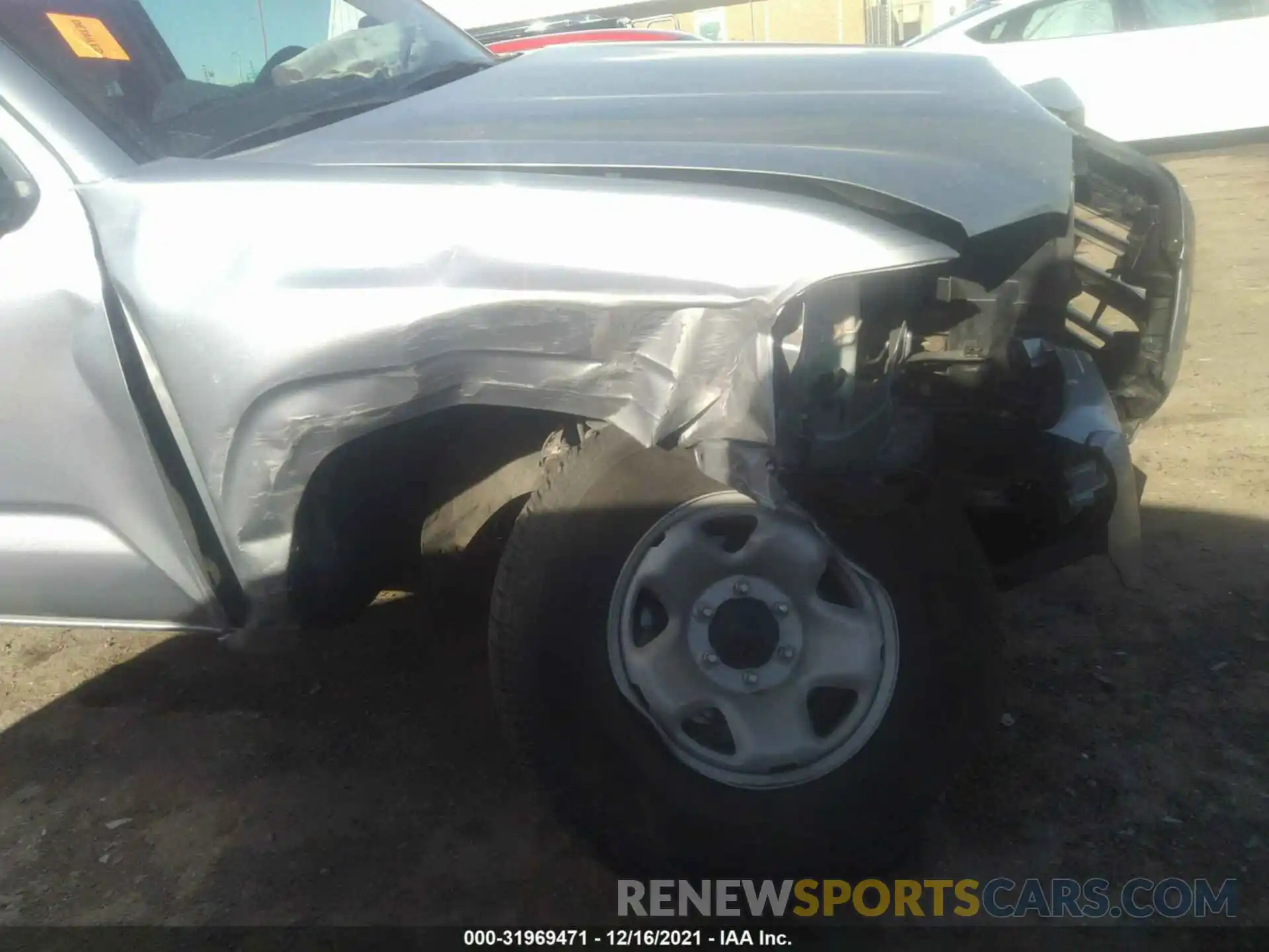 6 Photograph of a damaged car 3TMCZ5AN4KM221899 TOYOTA TACOMA 4WD 2019