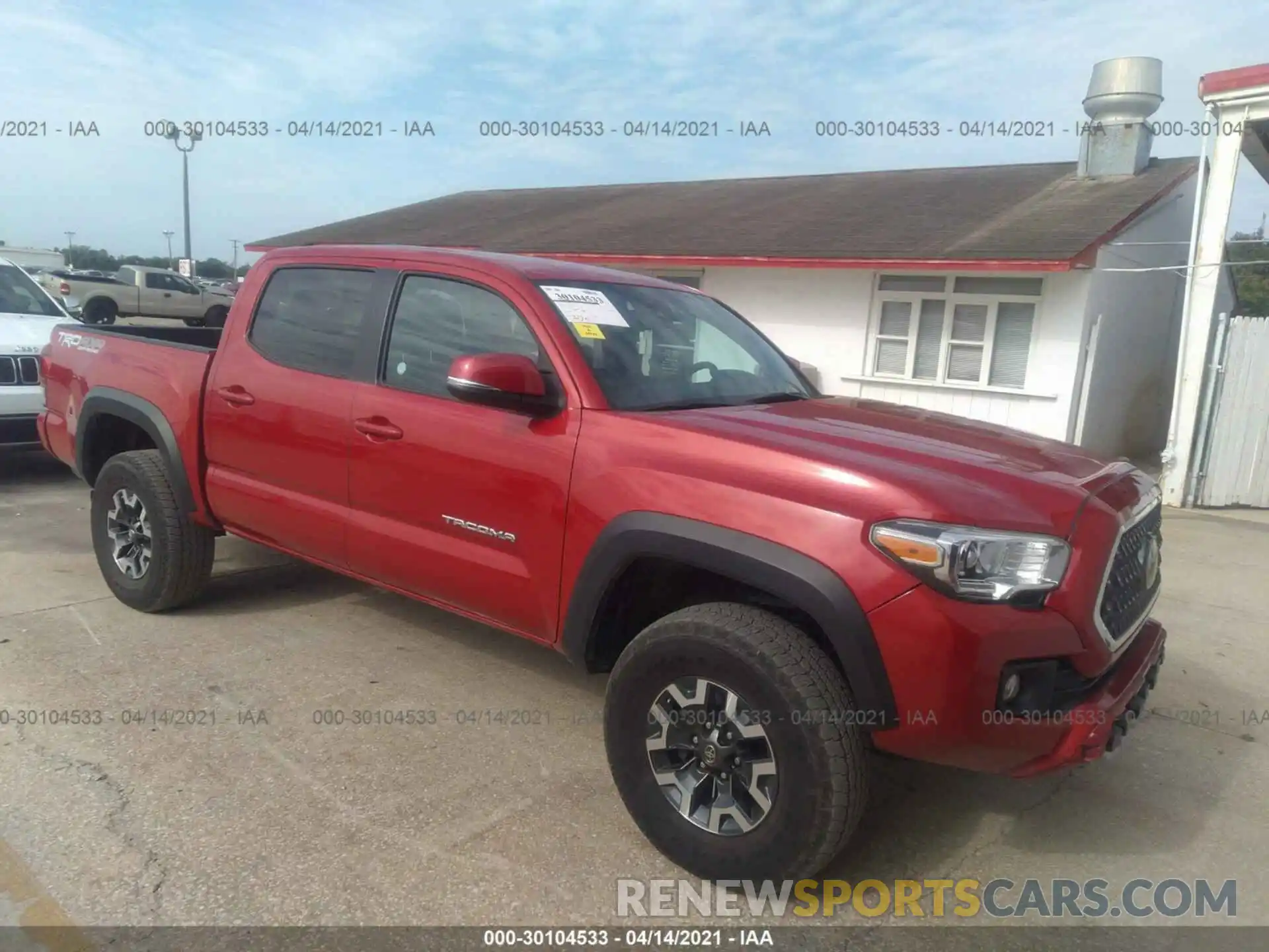 1 Photograph of a damaged car 3TMCZ5AN4KM223829 TOYOTA TACOMA 4WD 2019