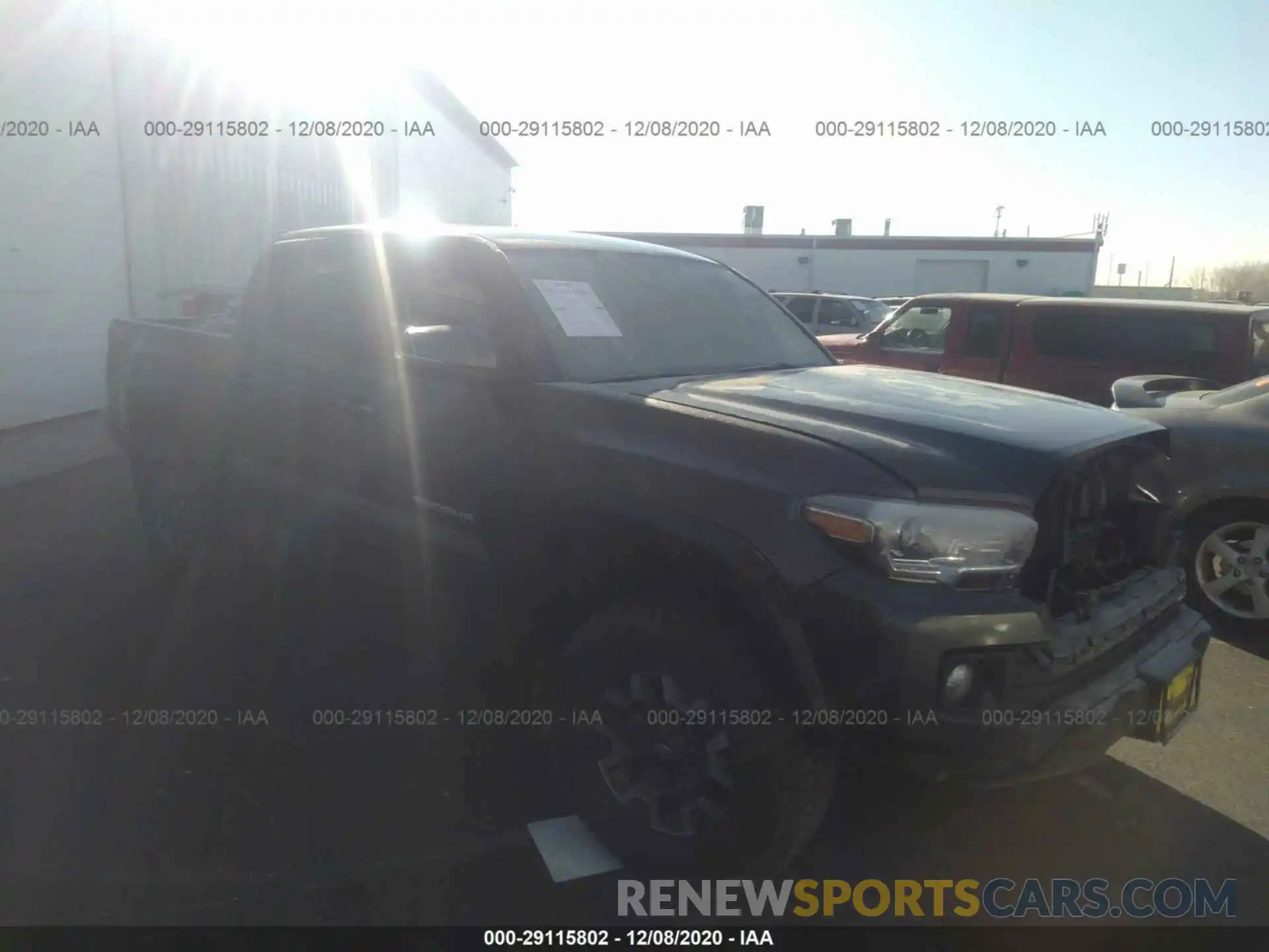 1 Photograph of a damaged car 3TMCZ5AN4KM225886 TOYOTA TACOMA 4WD 2019