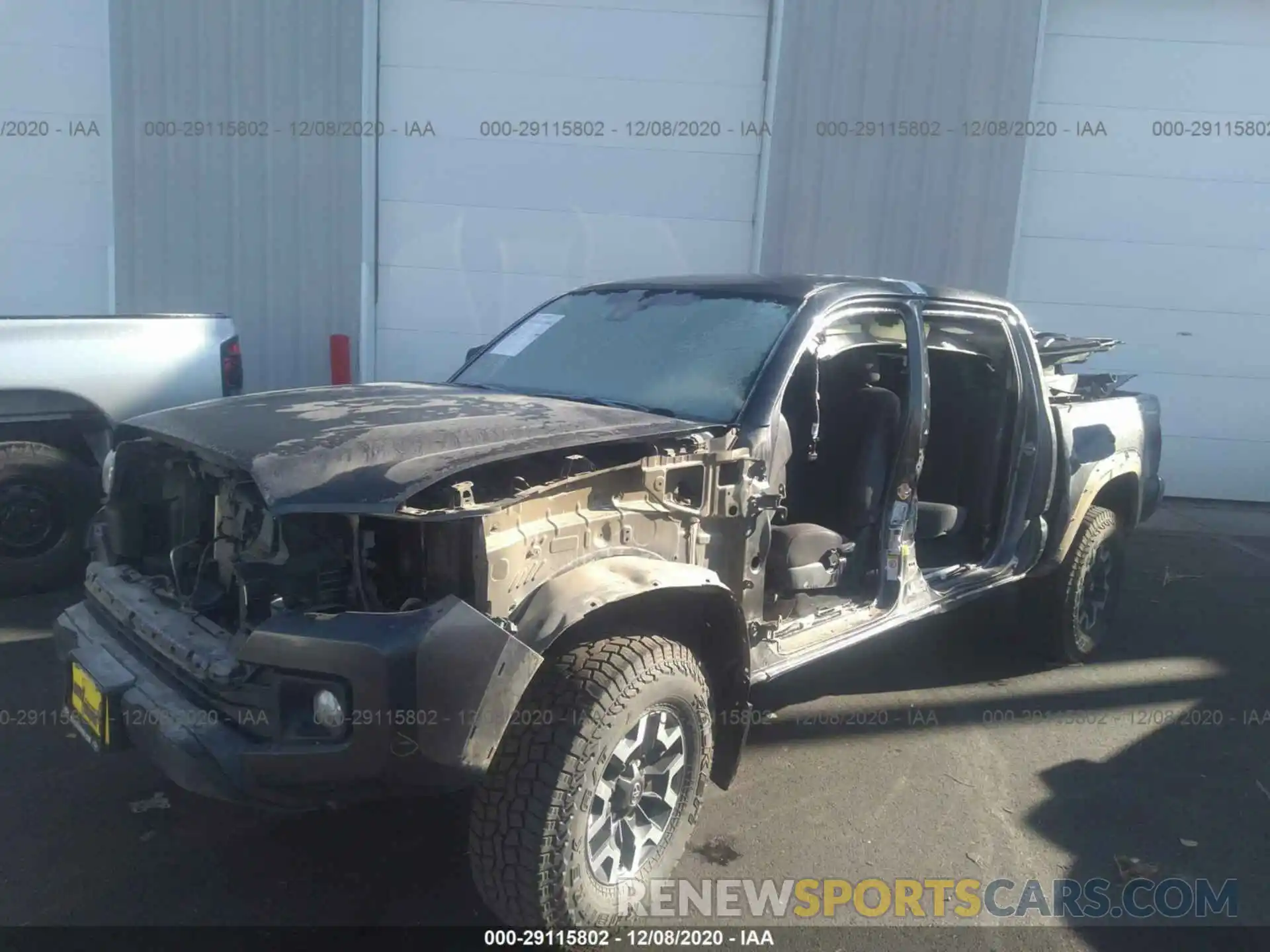 2 Photograph of a damaged car 3TMCZ5AN4KM225886 TOYOTA TACOMA 4WD 2019