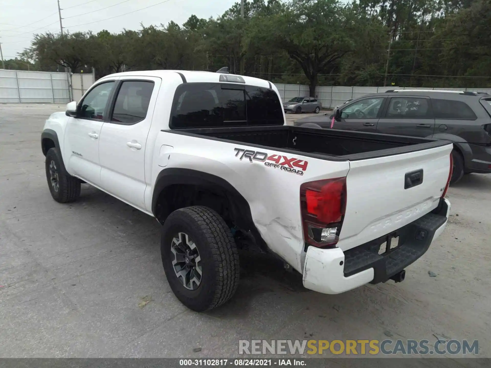 3 Photograph of a damaged car 3TMCZ5AN4KM227010 TOYOTA TACOMA 4WD 2019