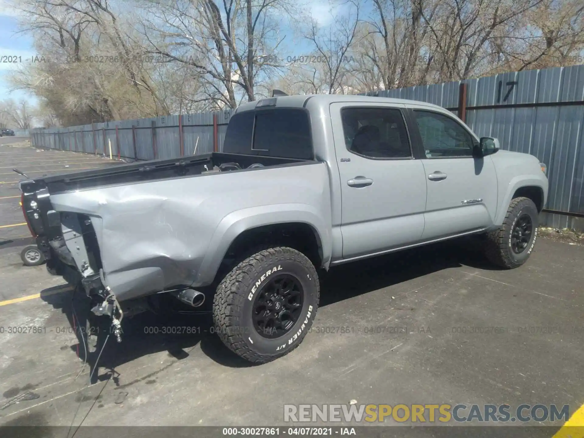 4 Фотография поврежденного автомобиля 3TMCZ5AN4KM234443 TOYOTA TACOMA 4WD 2019