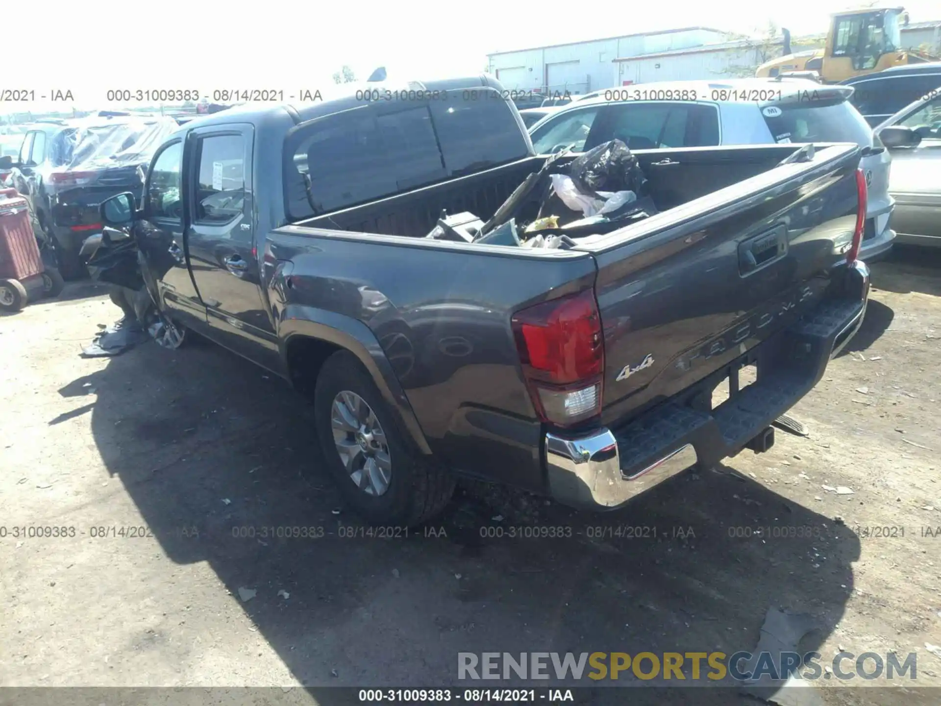 3 Фотография поврежденного автомобиля 3TMCZ5AN4KM244891 TOYOTA TACOMA 4WD 2019