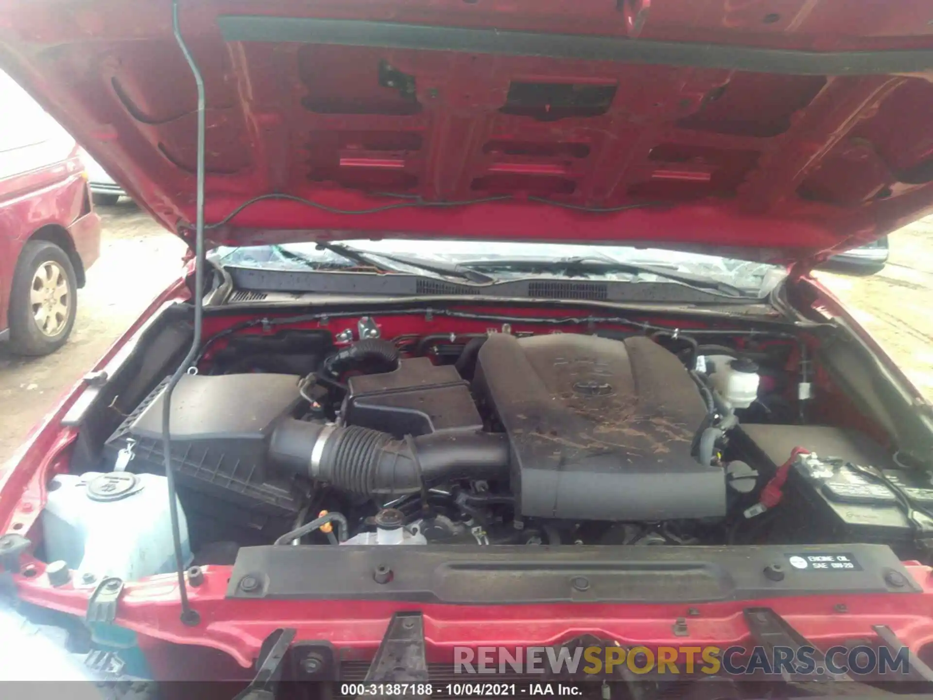 10 Photograph of a damaged car 3TMCZ5AN4KM246320 TOYOTA TACOMA 4WD 2019