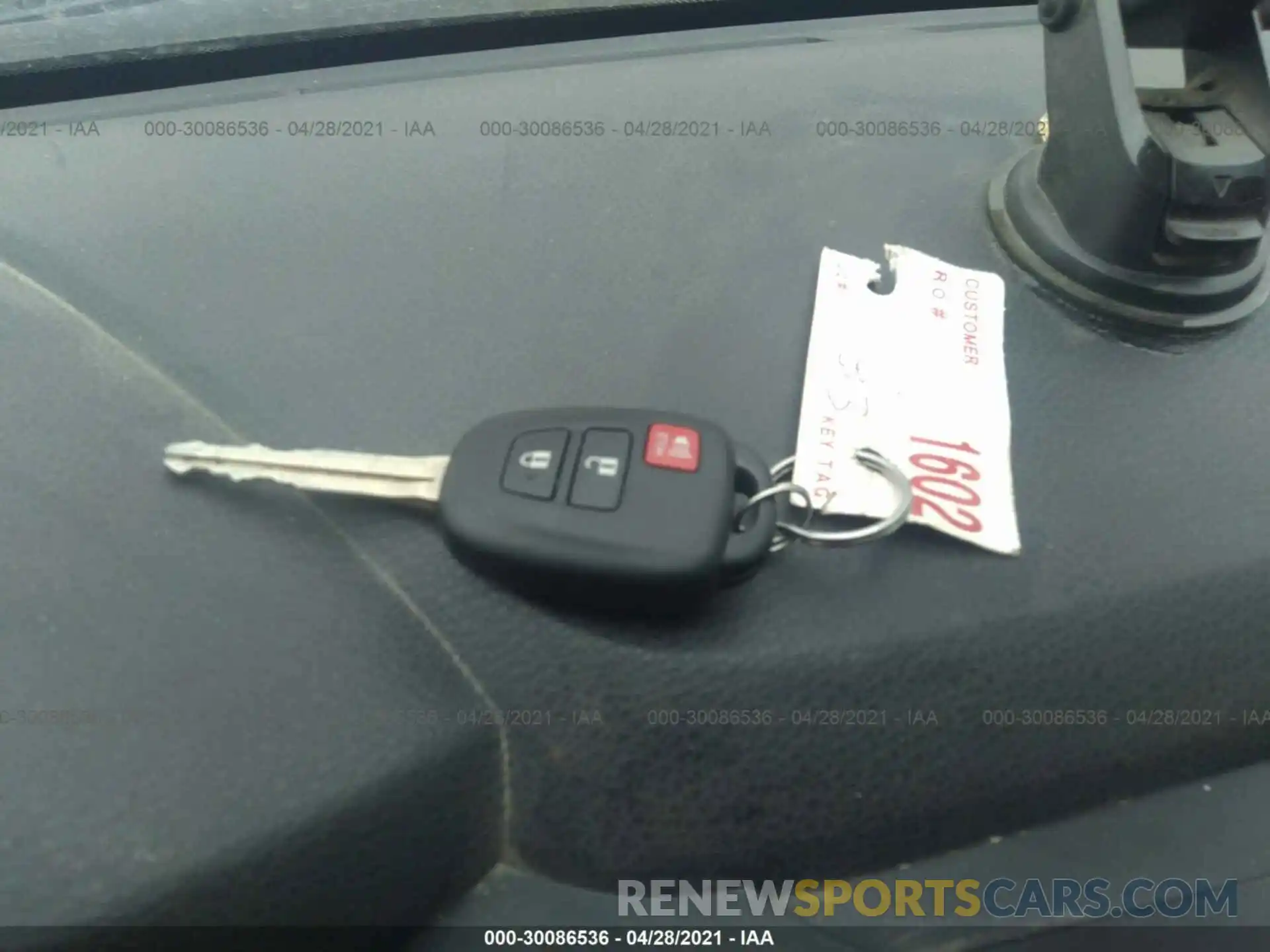 11 Photograph of a damaged car 3TMCZ5AN4KM249329 TOYOTA TACOMA 4WD 2019