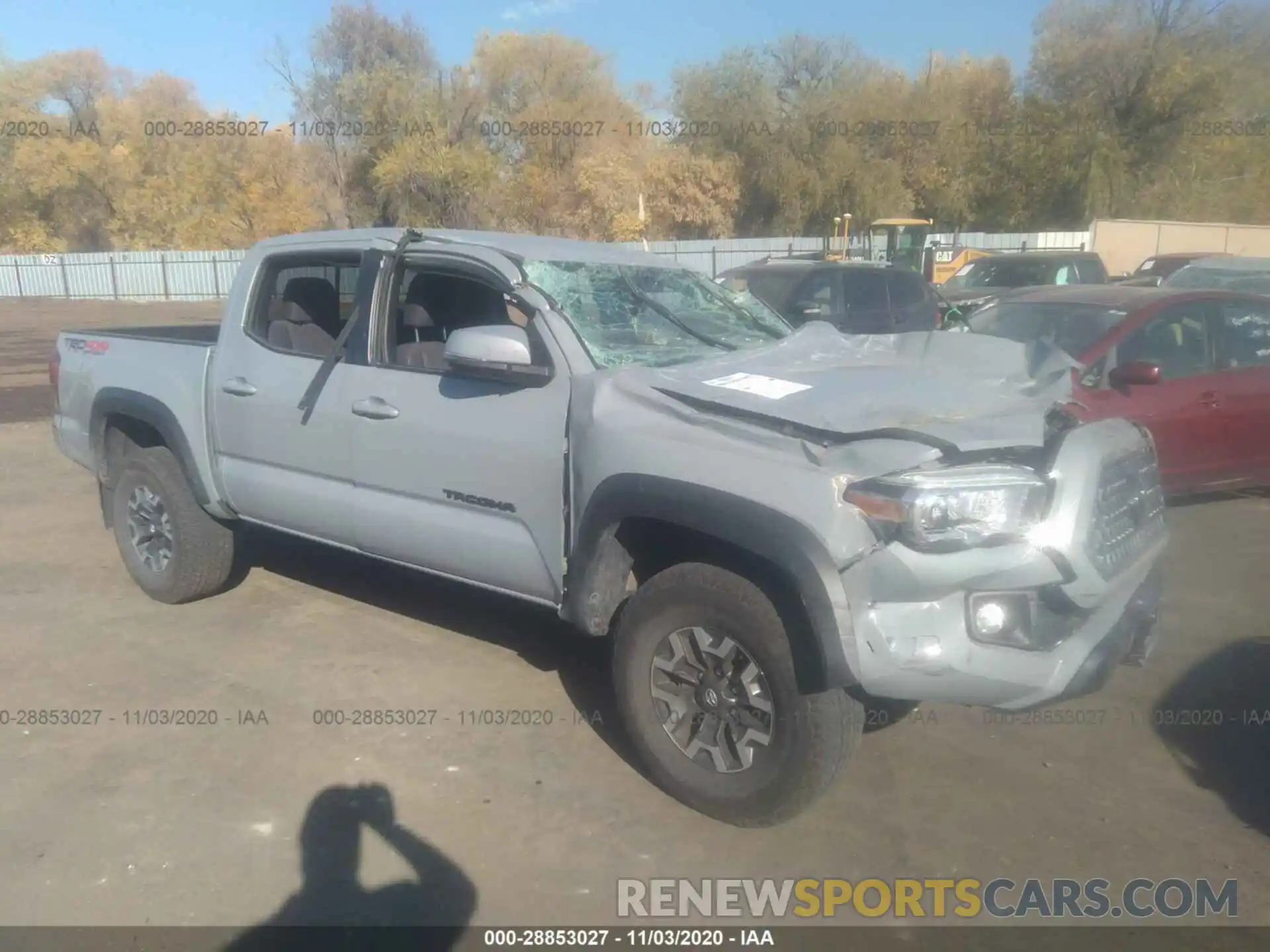 1 Фотография поврежденного автомобиля 3TMCZ5AN4KM263134 TOYOTA TACOMA 4WD 2019