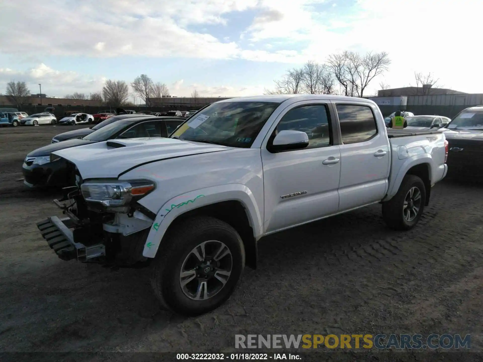 2 Photograph of a damaged car 3TMCZ5AN4KM265689 TOYOTA TACOMA 4WD 2019