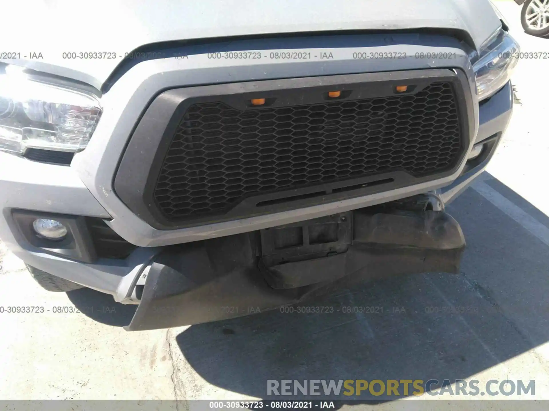 6 Photograph of a damaged car 3TMCZ5AN4KM268978 TOYOTA TACOMA 4WD 2019