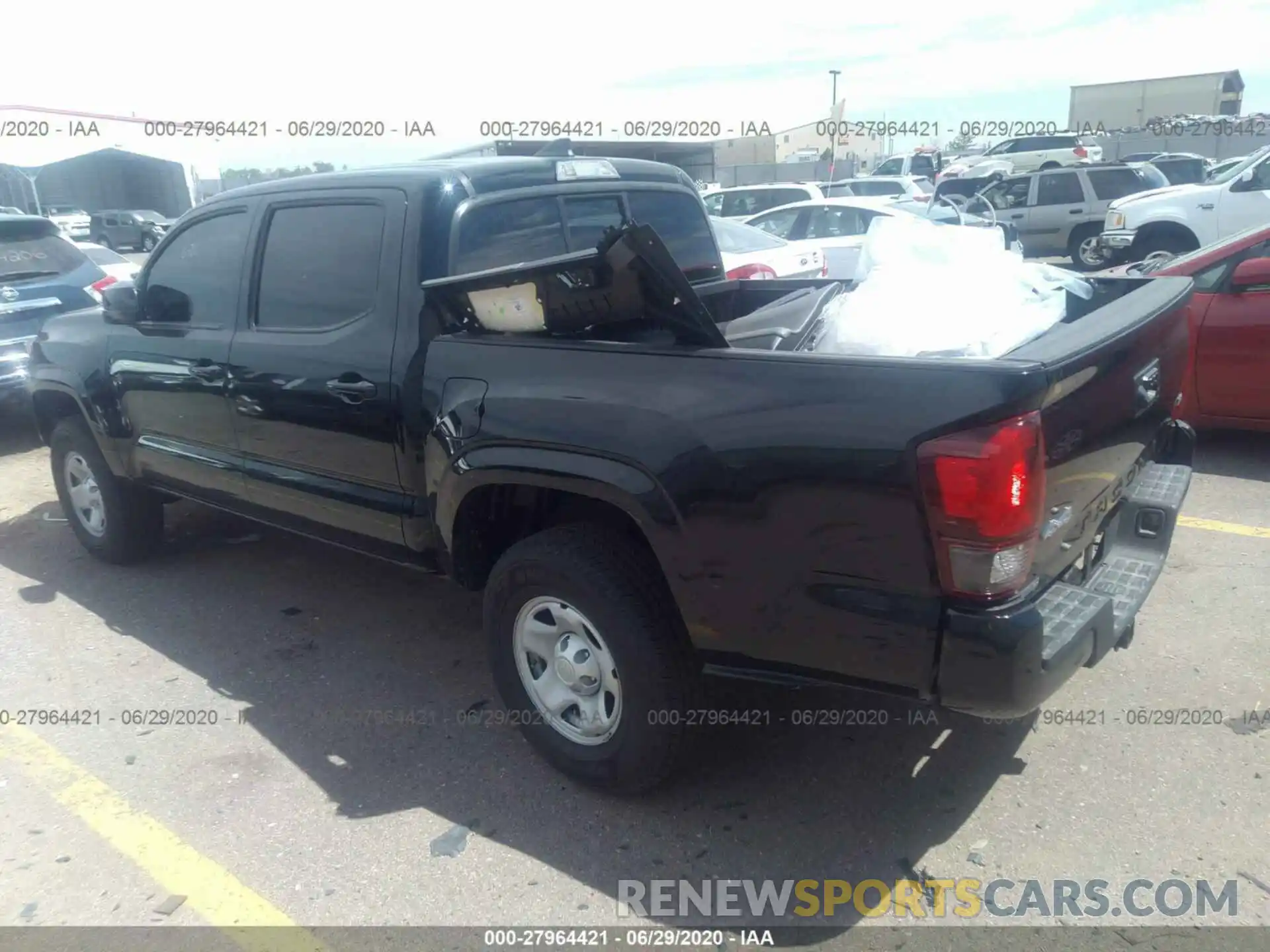 3 Photograph of a damaged car 3TMCZ5AN4KM276319 TOYOTA TACOMA 4WD 2019