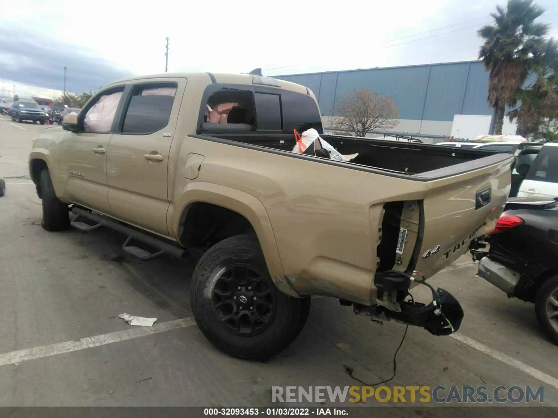 3 Photograph of a damaged car 3TMCZ5AN4KM279527 TOYOTA TACOMA 4WD 2019