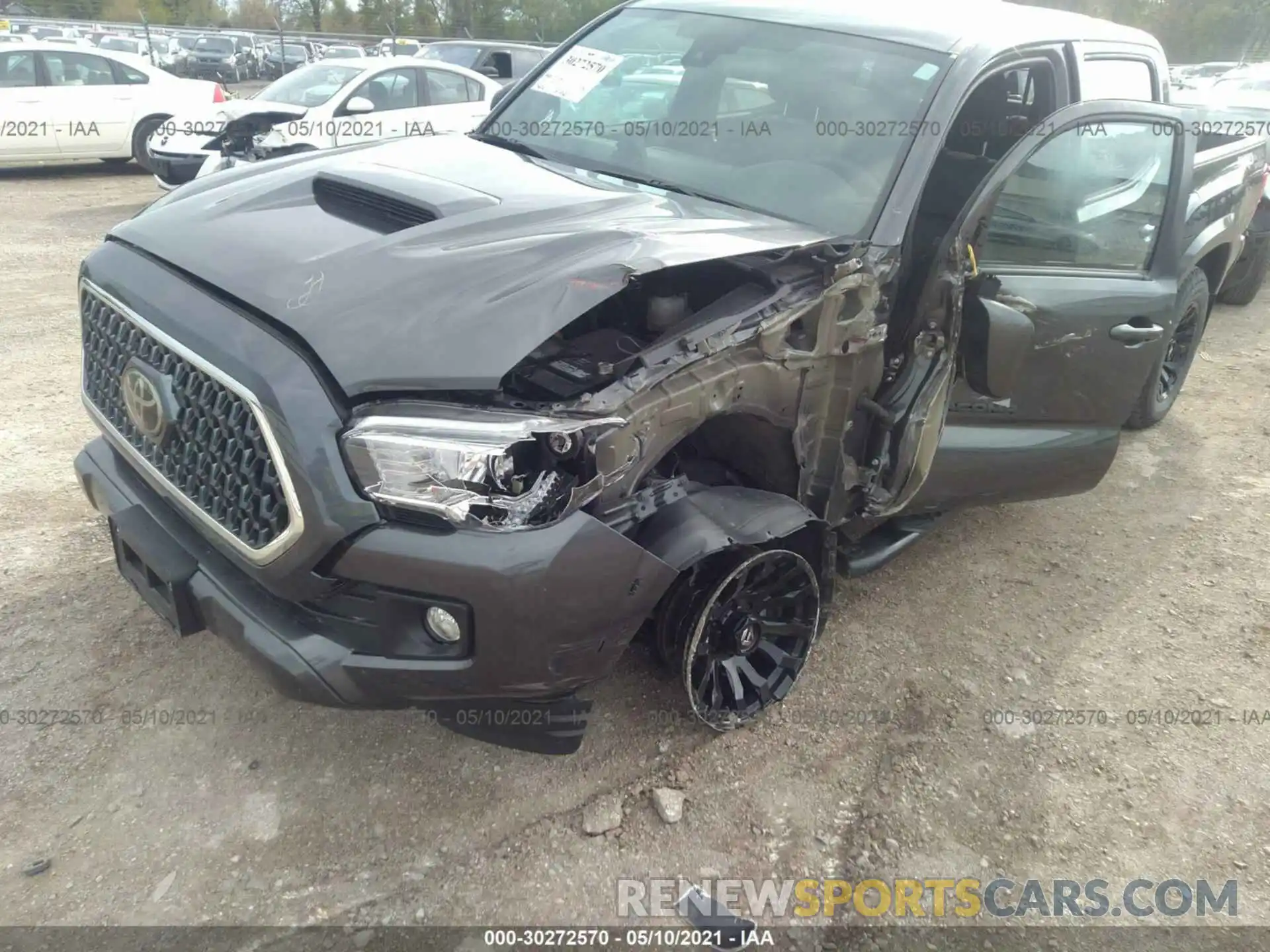 6 Photograph of a damaged car 3TMCZ5AN4KM288048 TOYOTA TACOMA 4WD 2019