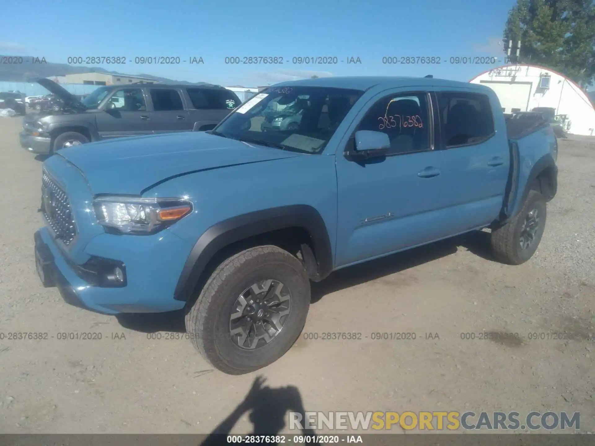 2 Photograph of a damaged car 3TMCZ5AN5KM194163 TOYOTA TACOMA 4WD 2019