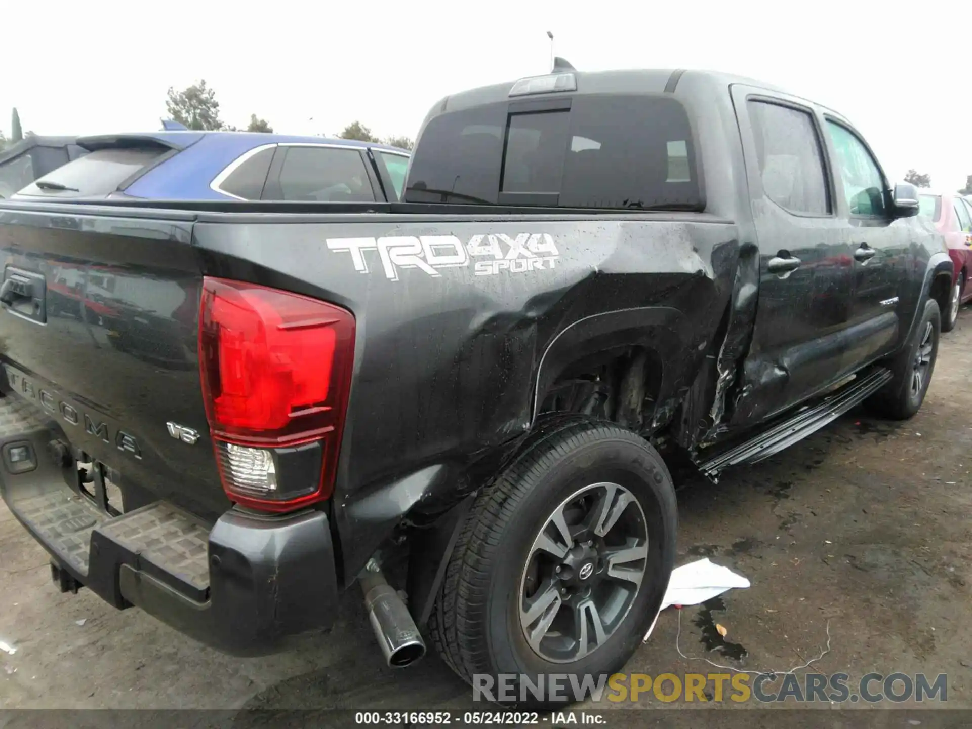 6 Photograph of a damaged car 3TMCZ5AN5KM206246 TOYOTA TACOMA 4WD 2019