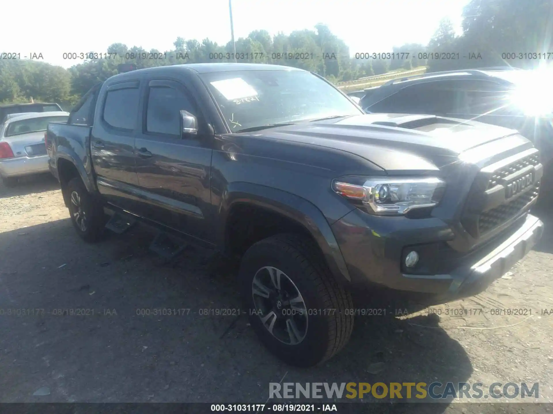 1 Photograph of a damaged car 3TMCZ5AN5KM215769 TOYOTA TACOMA 4WD 2019