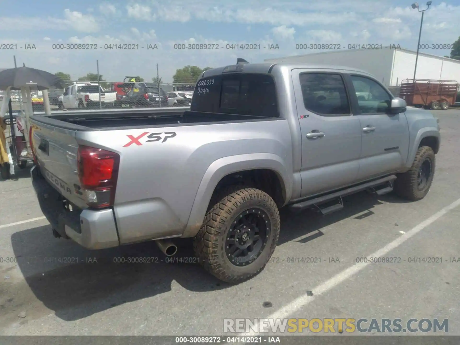 4 Photograph of a damaged car 3TMCZ5AN5KM224570 TOYOTA TACOMA 4WD 2019