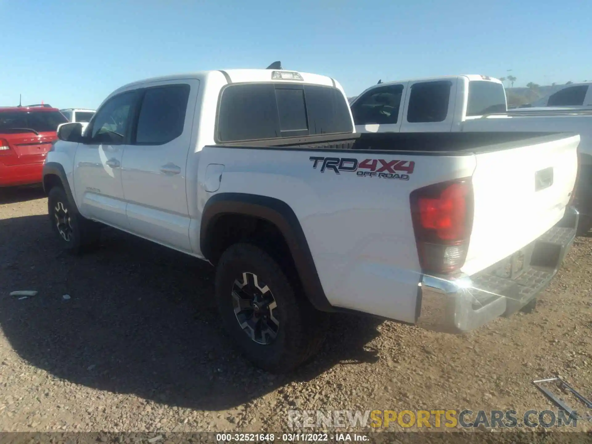 3 Photograph of a damaged car 3TMCZ5AN5KM227601 TOYOTA TACOMA 4WD 2019