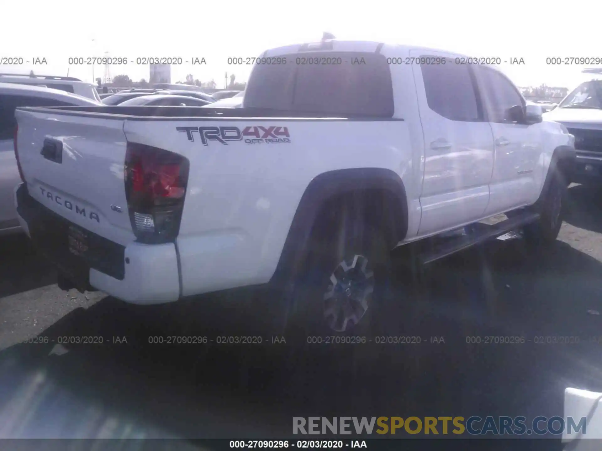 4 Photograph of a damaged car 3TMCZ5AN5KM230028 TOYOTA TACOMA 4WD 2019