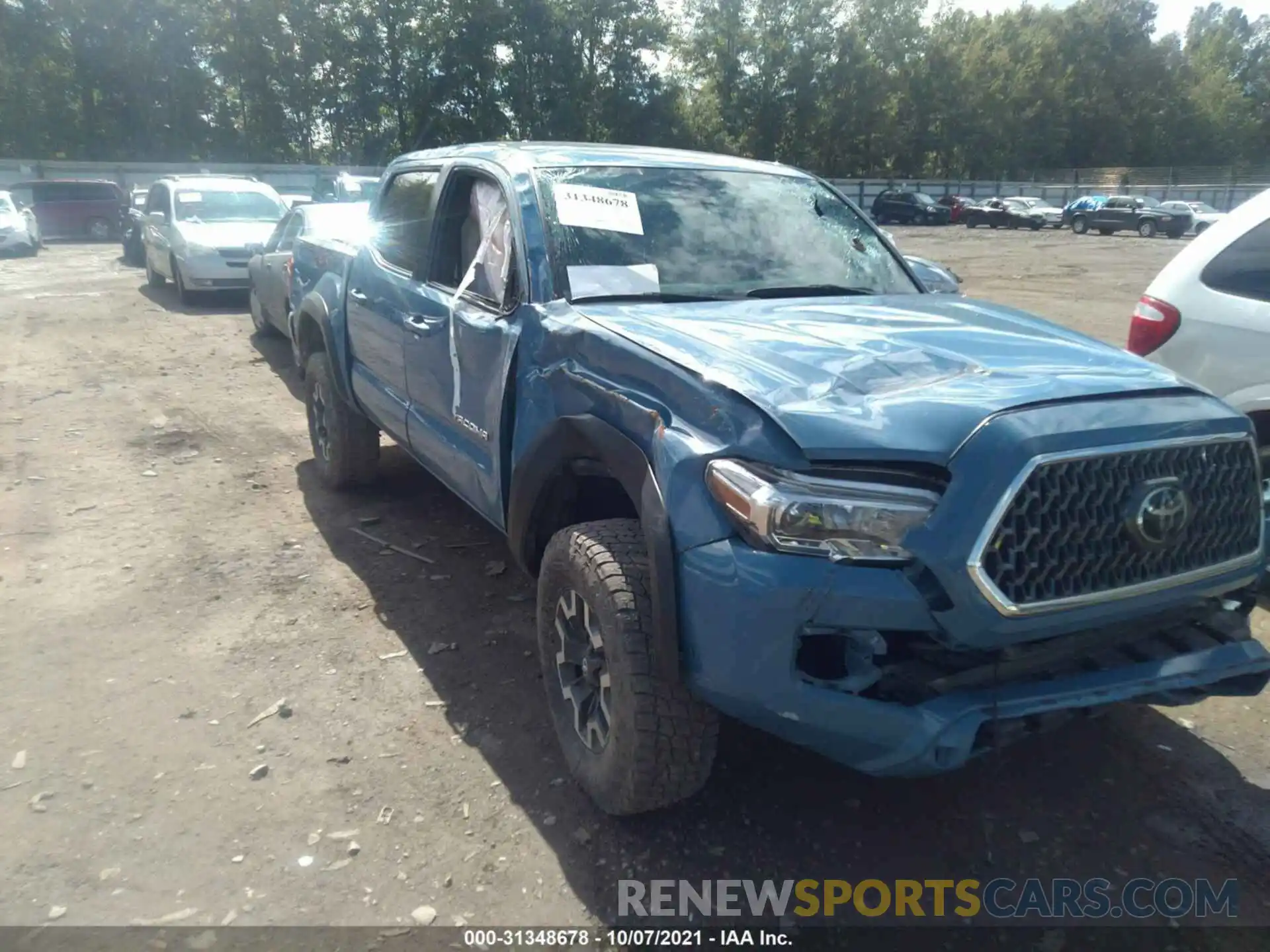 6 Photograph of a damaged car 3TMCZ5AN5KM231955 TOYOTA TACOMA 4WD 2019