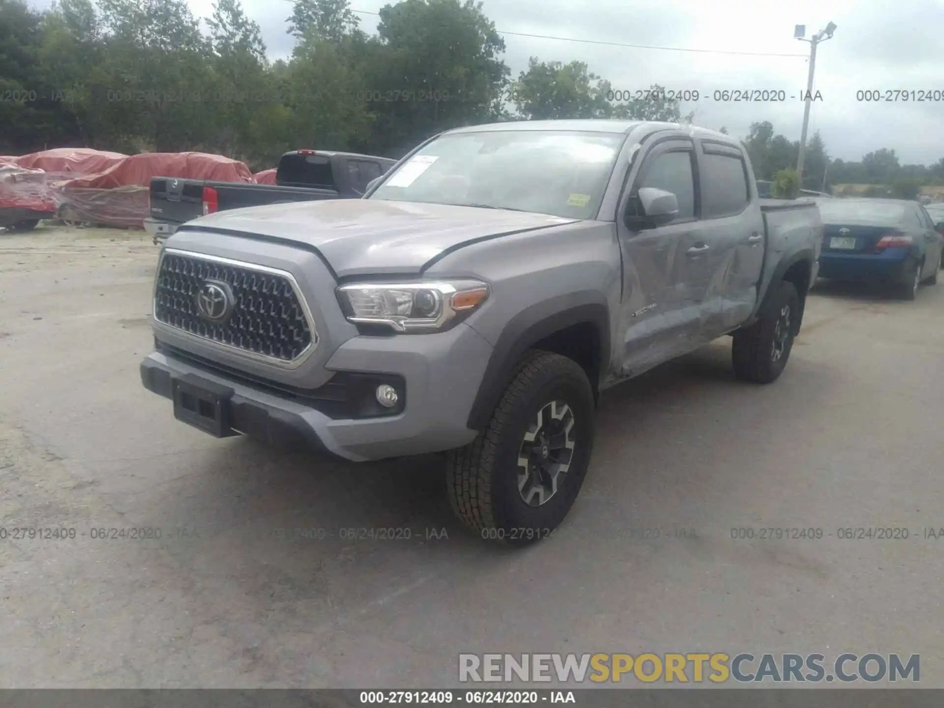 2 Photograph of a damaged car 3TMCZ5AN5KM235018 TOYOTA TACOMA 4WD 2019