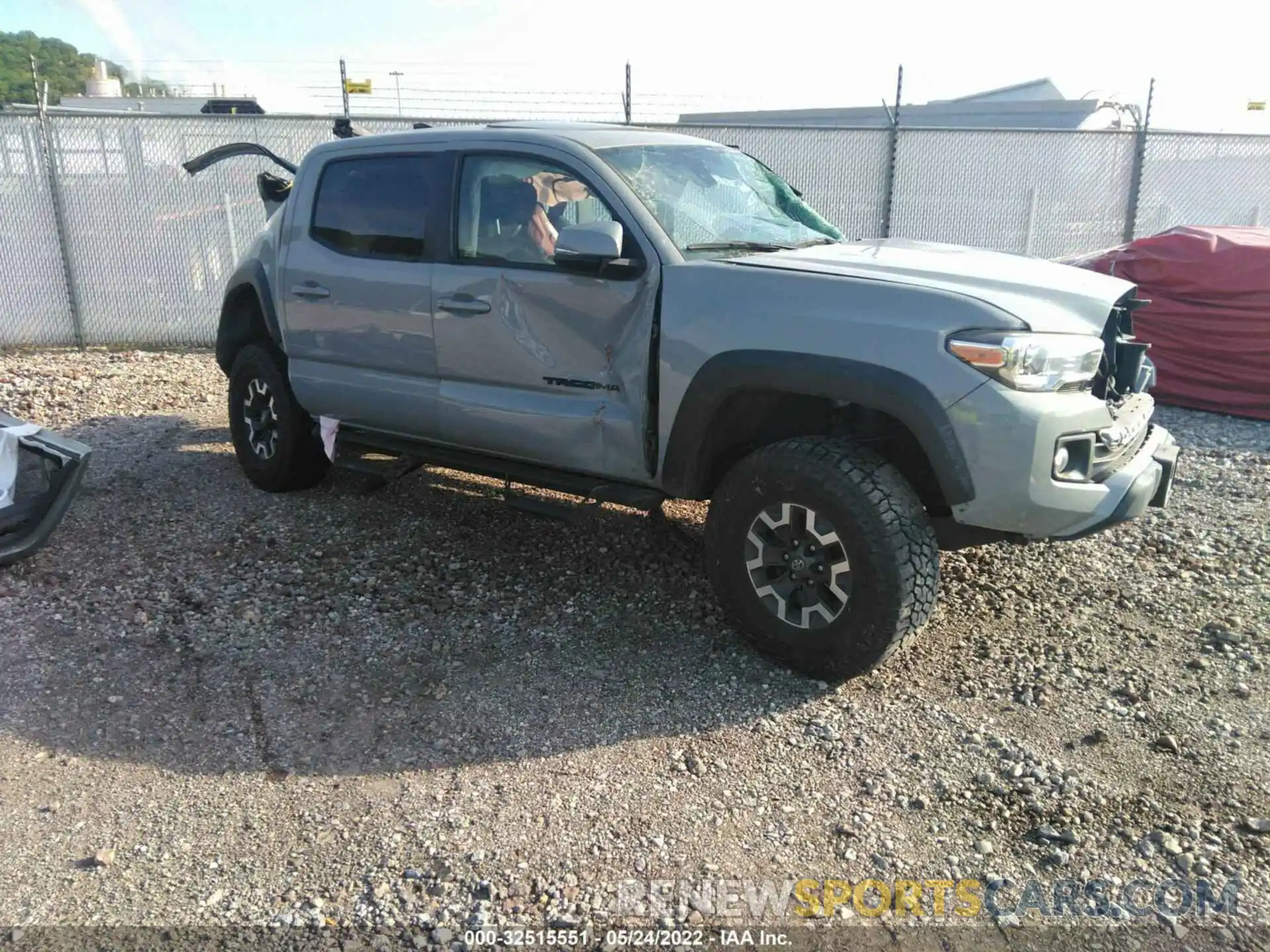 1 Фотография поврежденного автомобиля 3TMCZ5AN5KM235147 TOYOTA TACOMA 4WD 2019