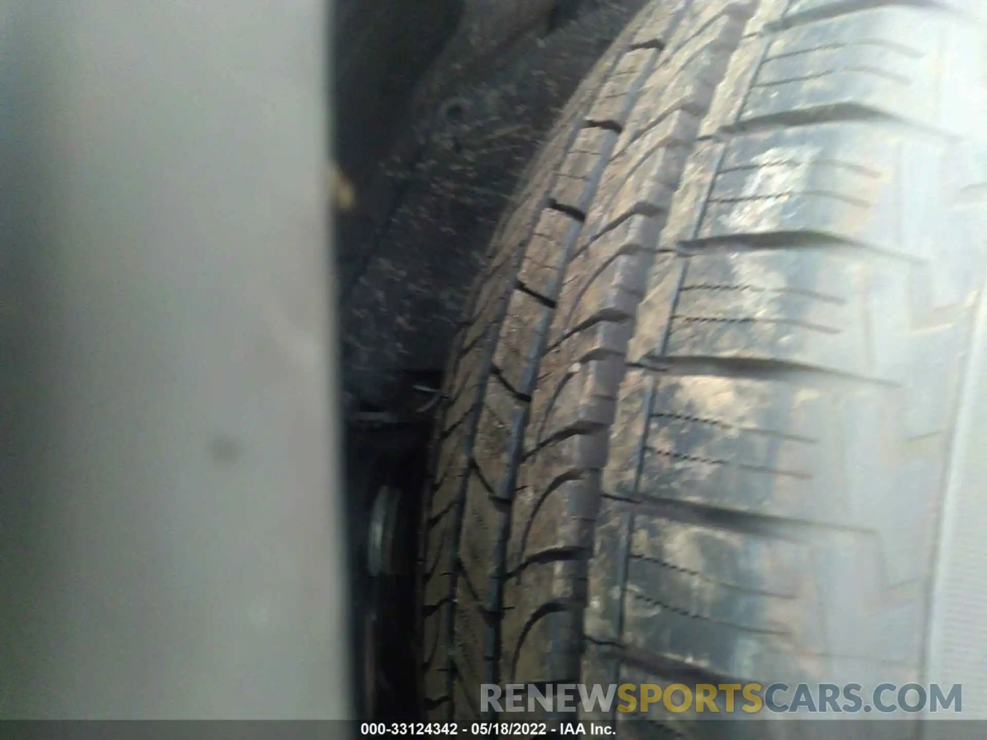 12 Photograph of a damaged car 3TMCZ5AN5KM236623 TOYOTA TACOMA 4WD 2019