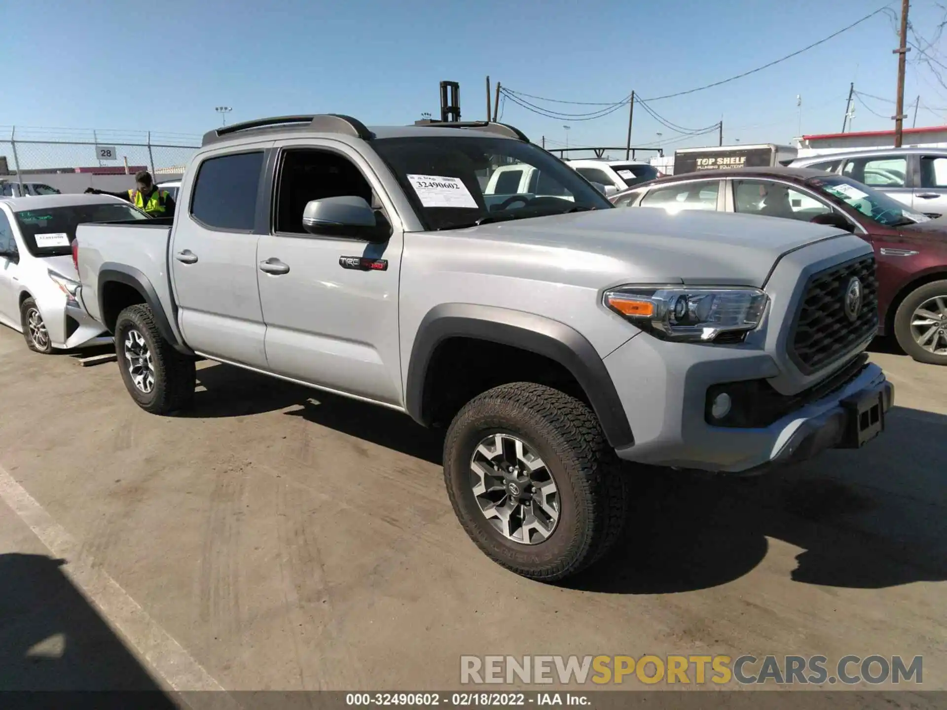 1 Photograph of a damaged car 3TMCZ5AN5KM244849 TOYOTA TACOMA 4WD 2019