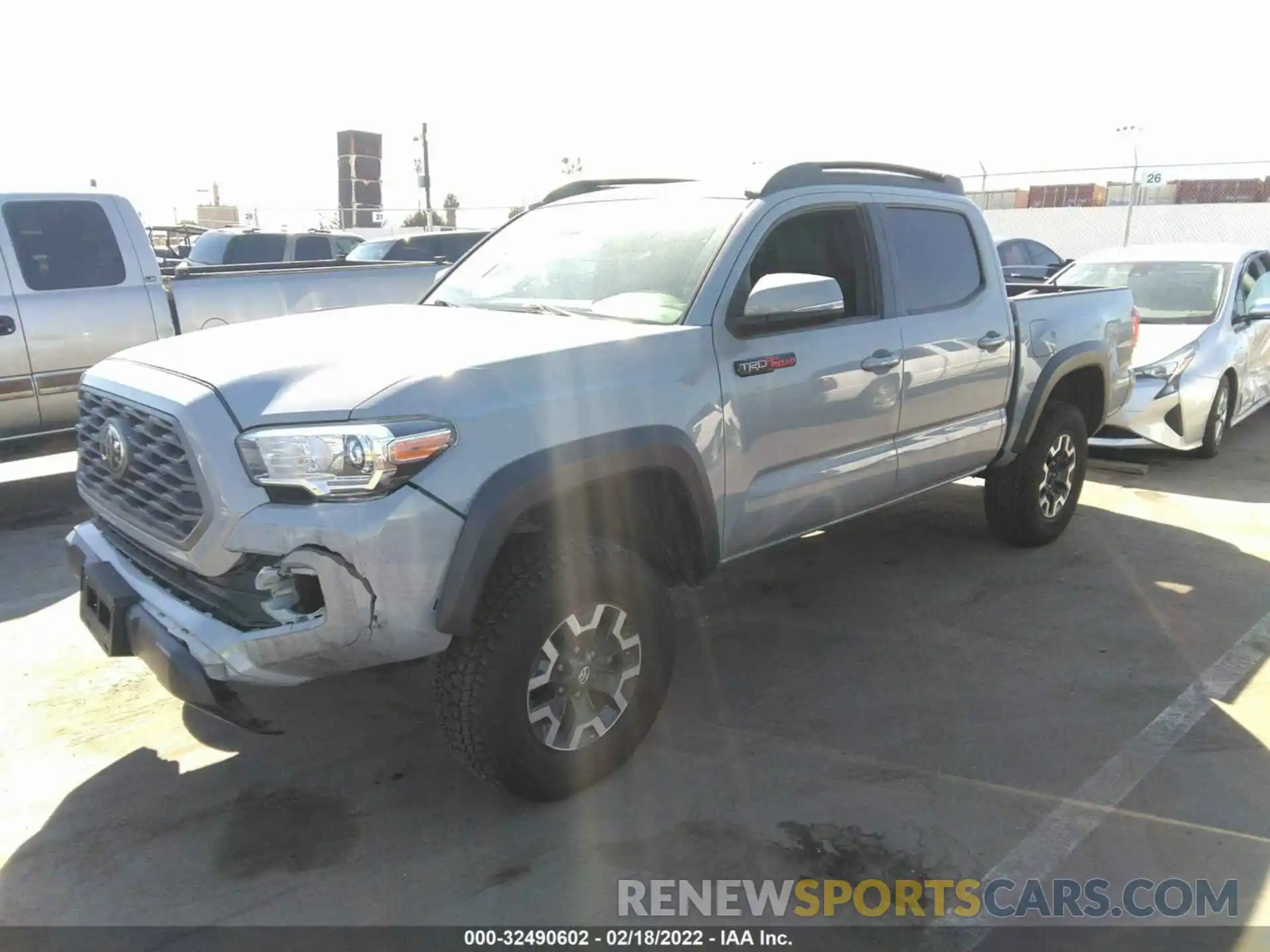 2 Photograph of a damaged car 3TMCZ5AN5KM244849 TOYOTA TACOMA 4WD 2019