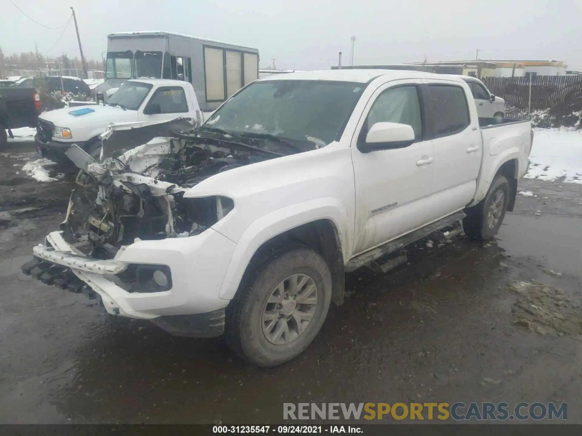 2 Фотография поврежденного автомобиля 3TMCZ5AN5KM245886 TOYOTA TACOMA 4WD 2019