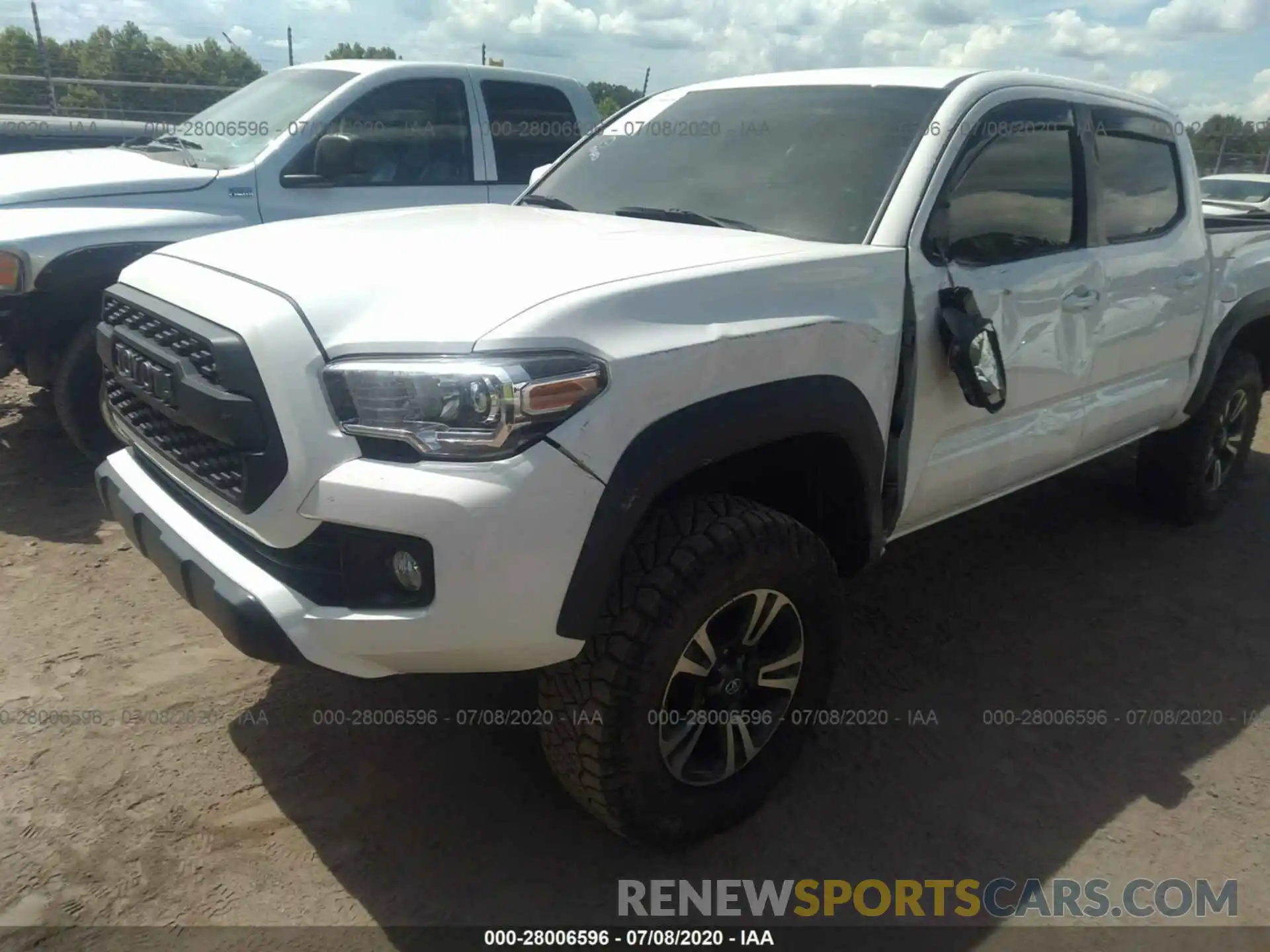 6 Фотография поврежденного автомобиля 3TMCZ5AN5KM249081 TOYOTA TACOMA 4WD 2019